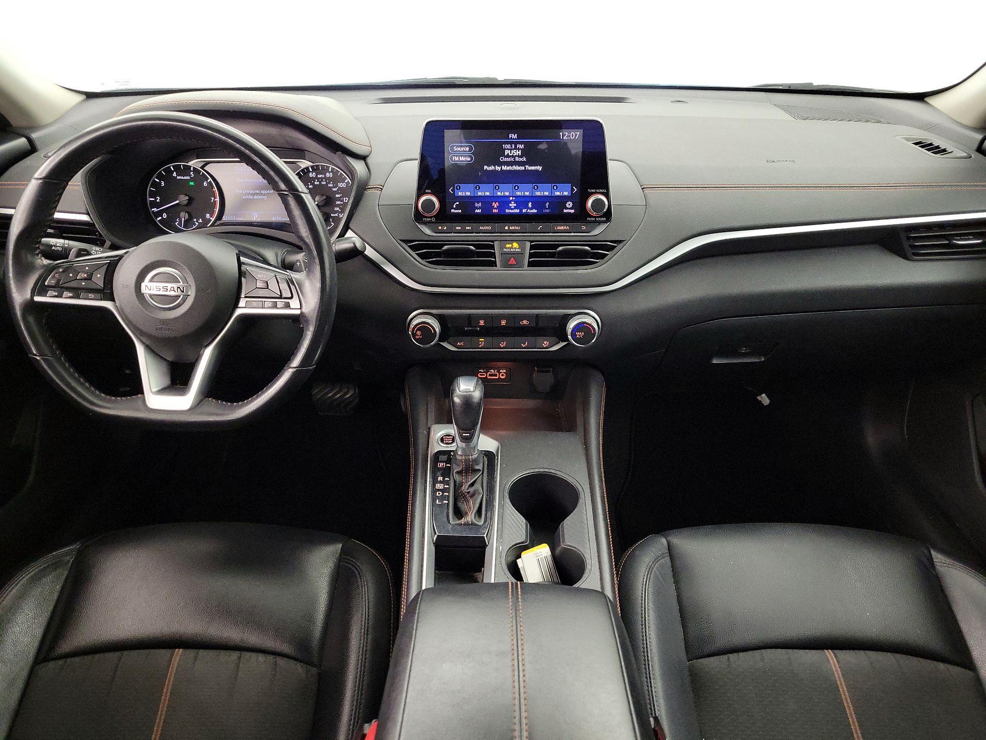 Thumbnail: 2021 Nissan Altima - 9