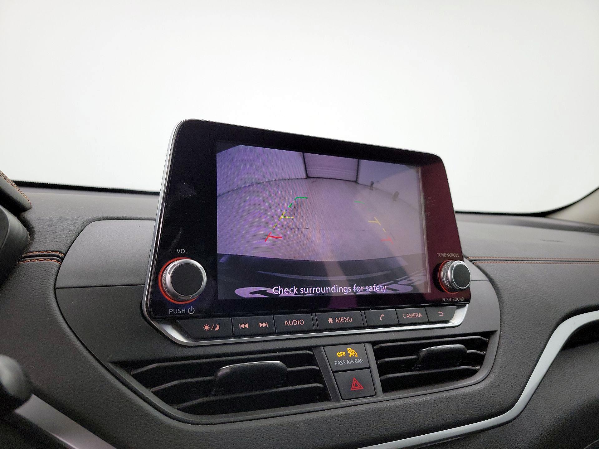 Thumbnail: 2021 Nissan Altima - 14