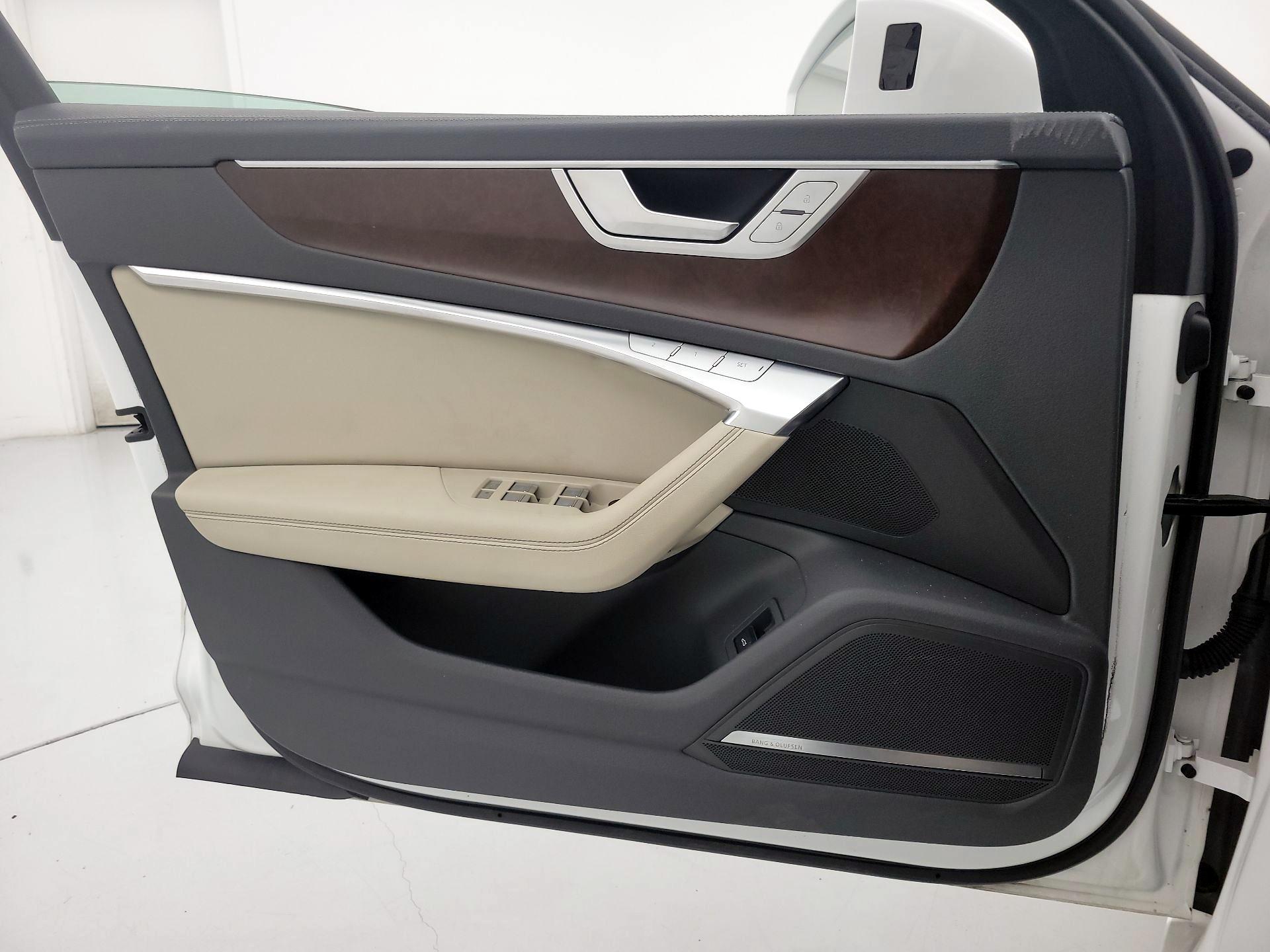 Thumbnail: 2020 Audi A6 - 12