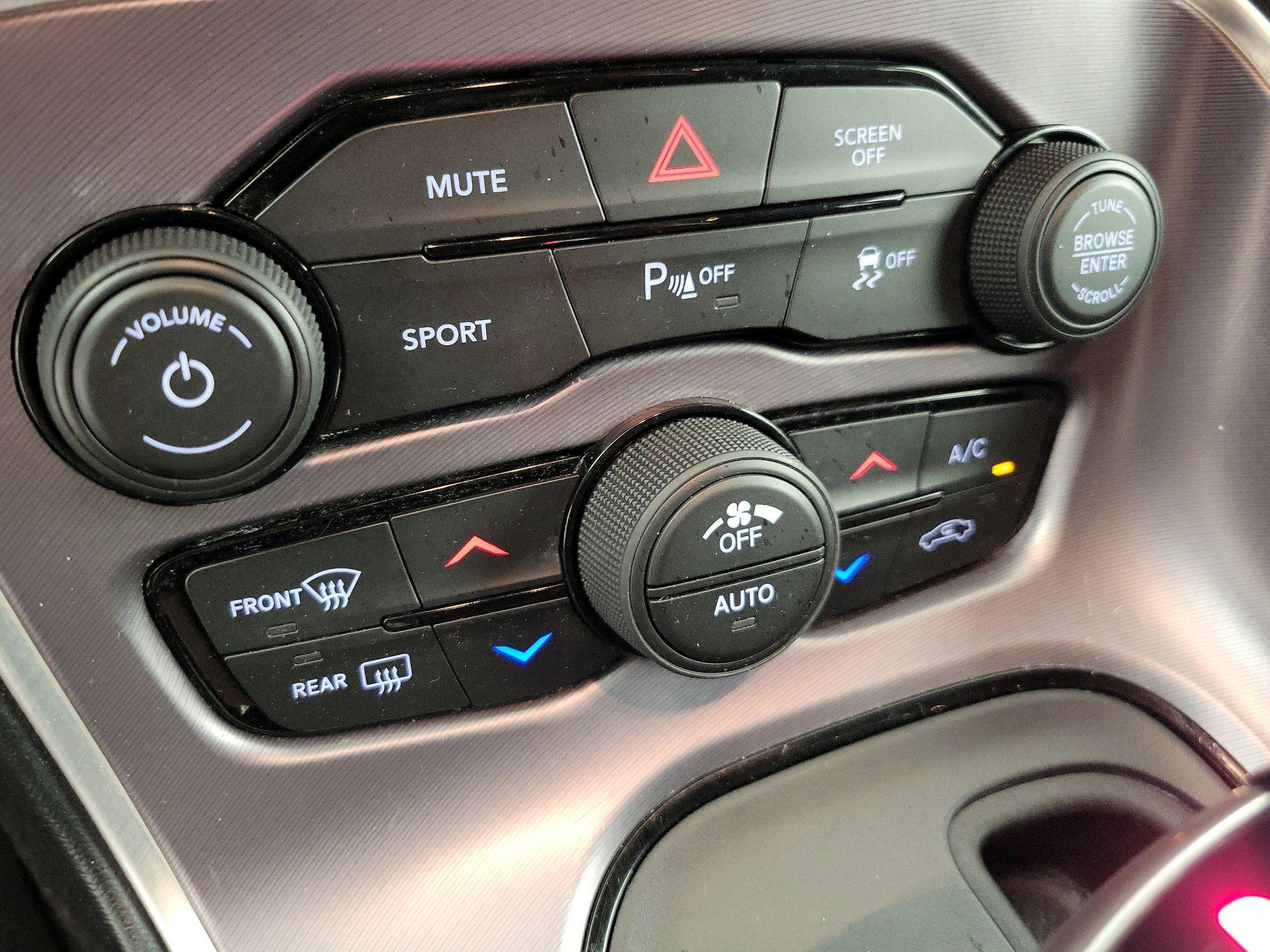 Thumbnail: 2021 Dodge Challenger - 16