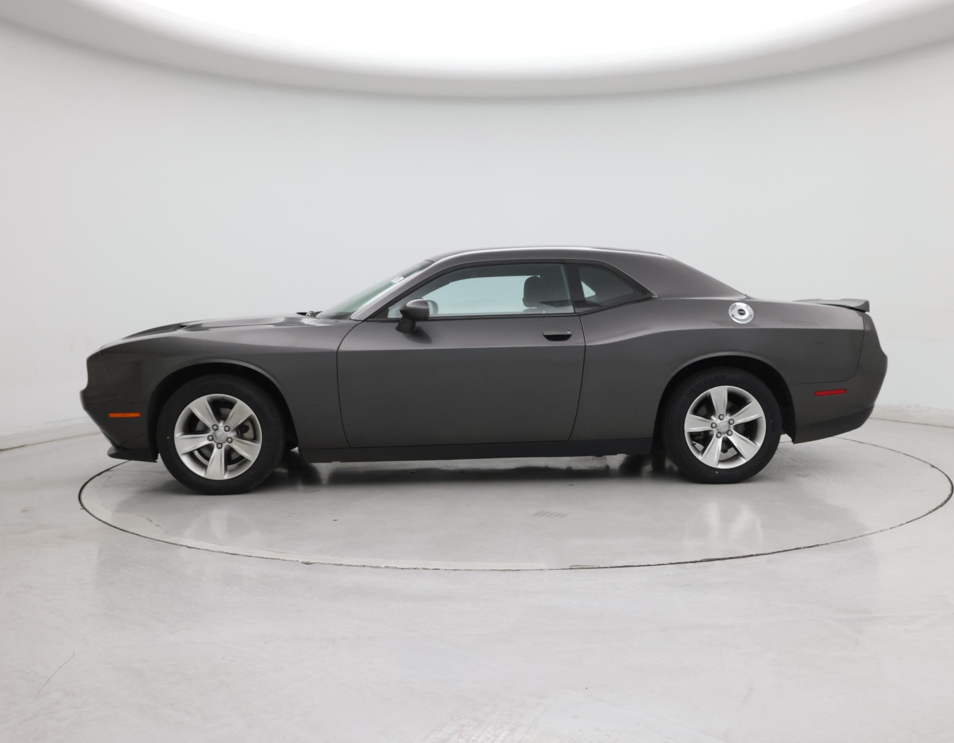 Thumbnail: 2021 Dodge Challenger - 3