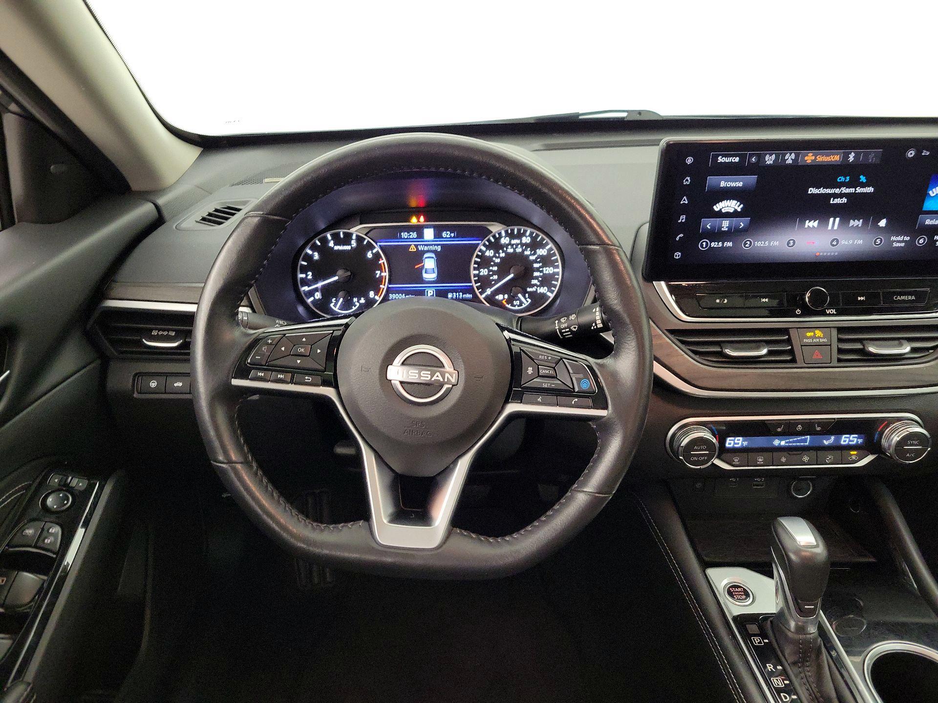 Thumbnail: 2023 Nissan Altima - 10