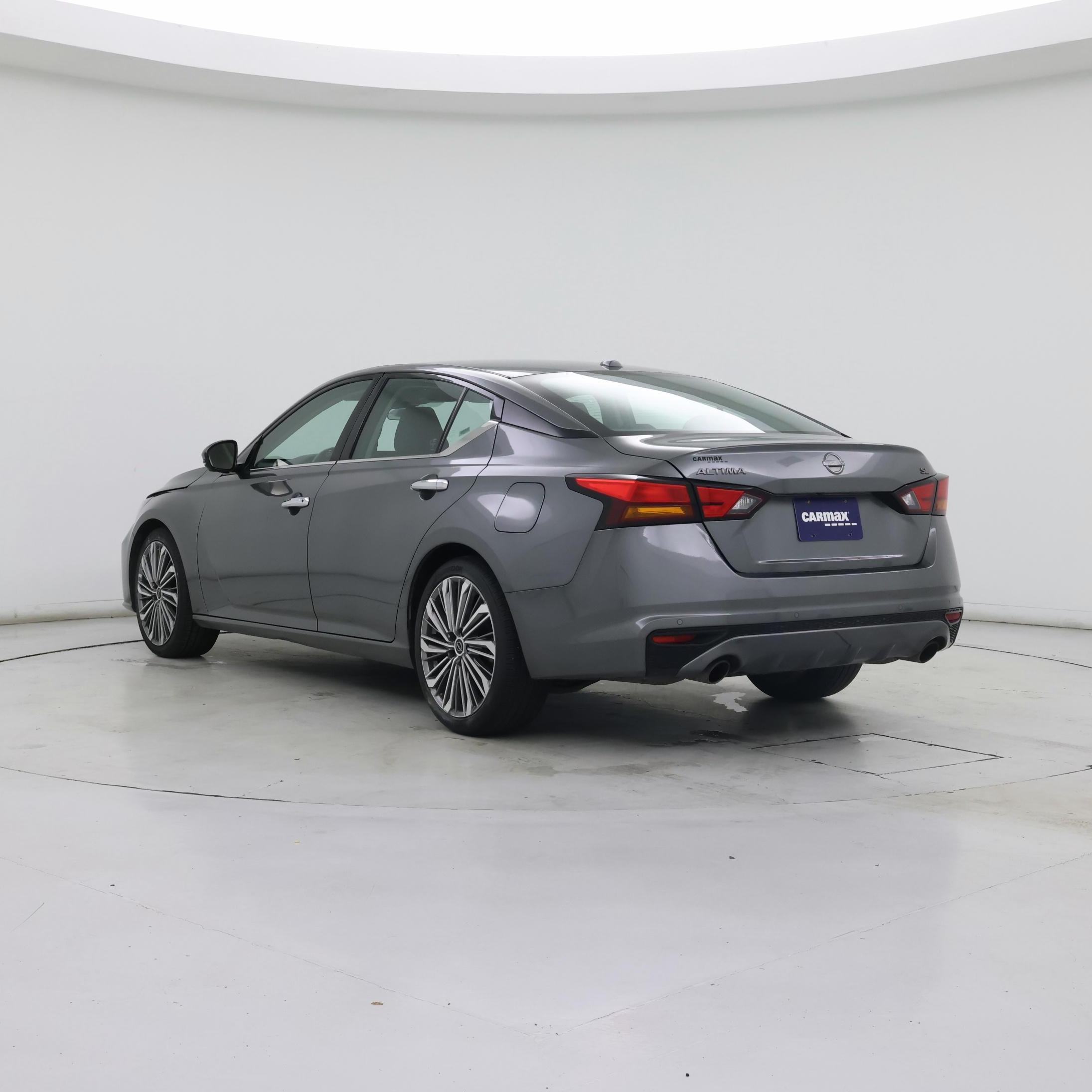 Thumbnail: 2023 Nissan Altima - 2