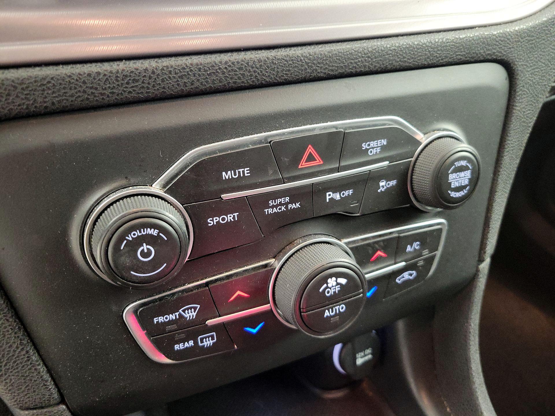 Thumbnail: 2023 Dodge Charger - 16