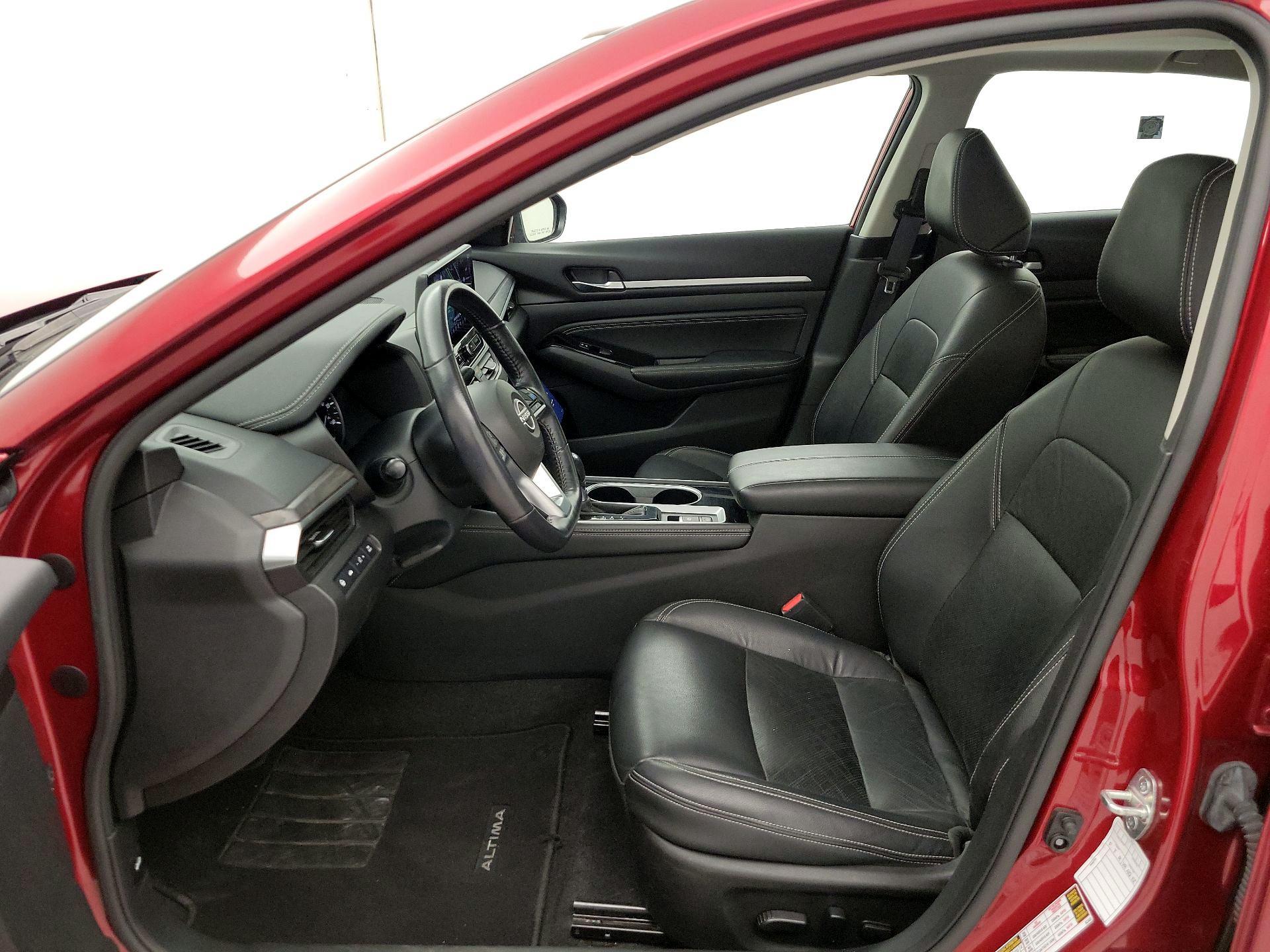 Thumbnail: 2023 Nissan Altima - 11