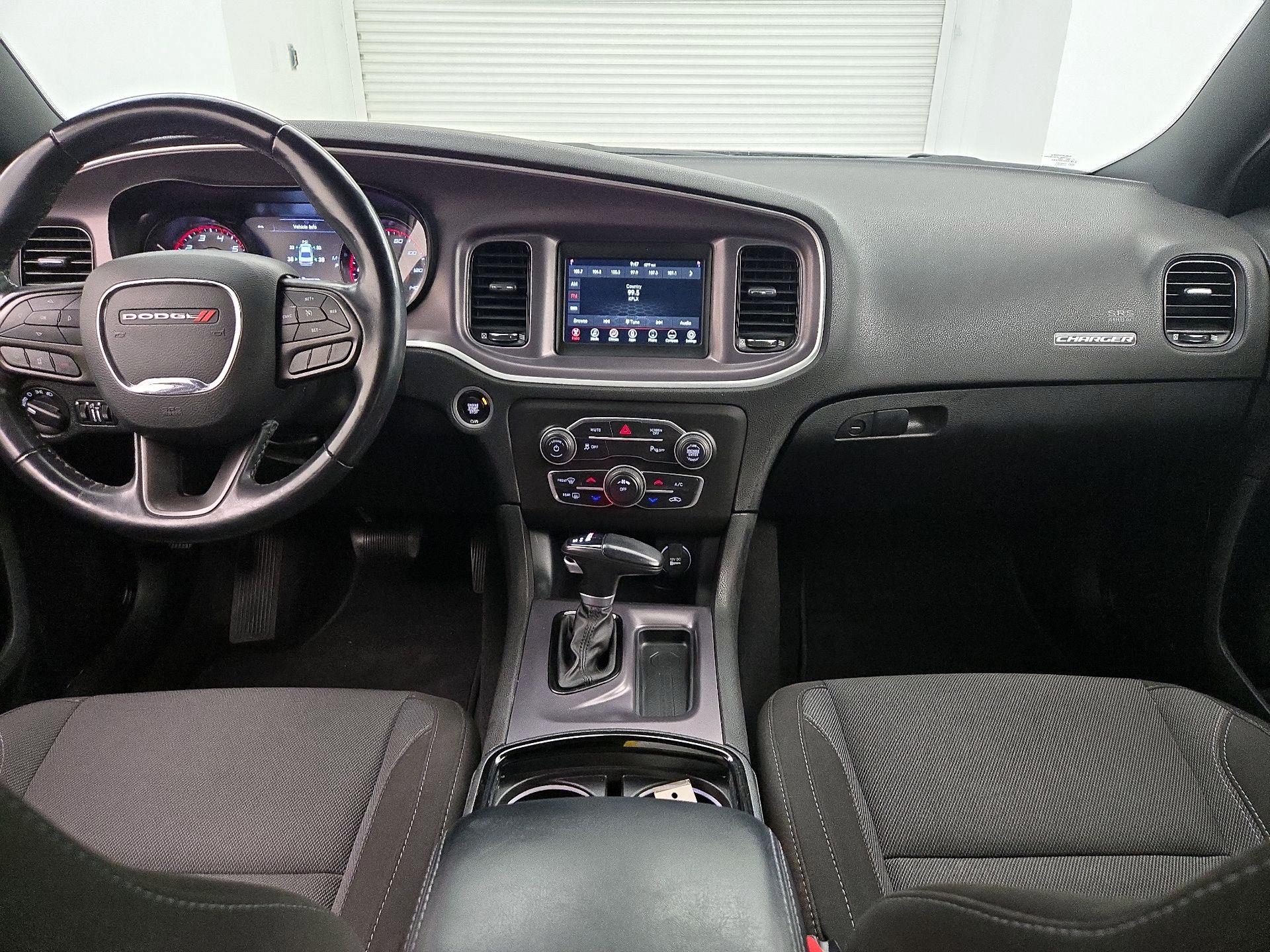 Thumbnail: 2022 Dodge Charger - 9