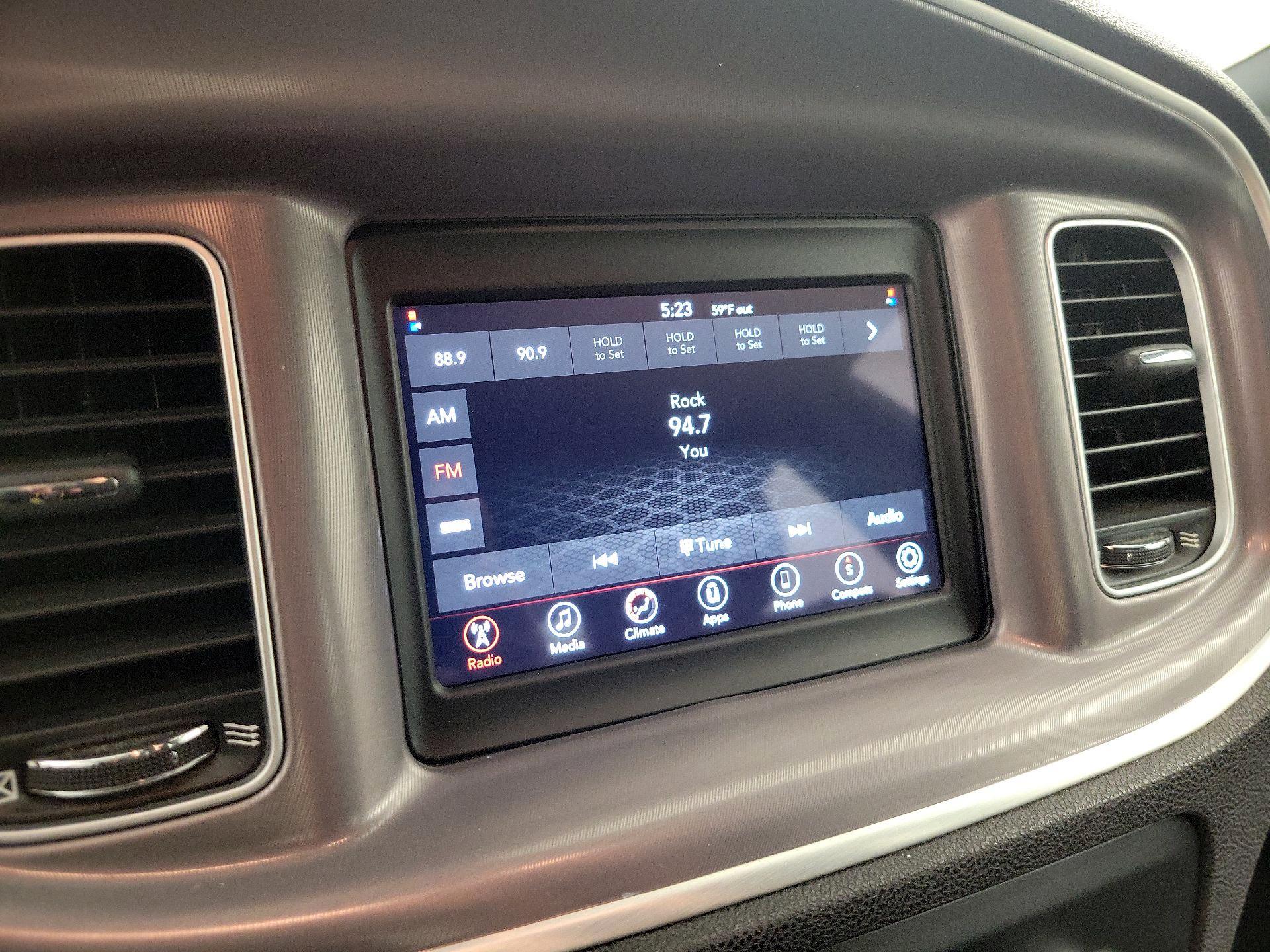 Thumbnail: 2022 Dodge Charger - 15