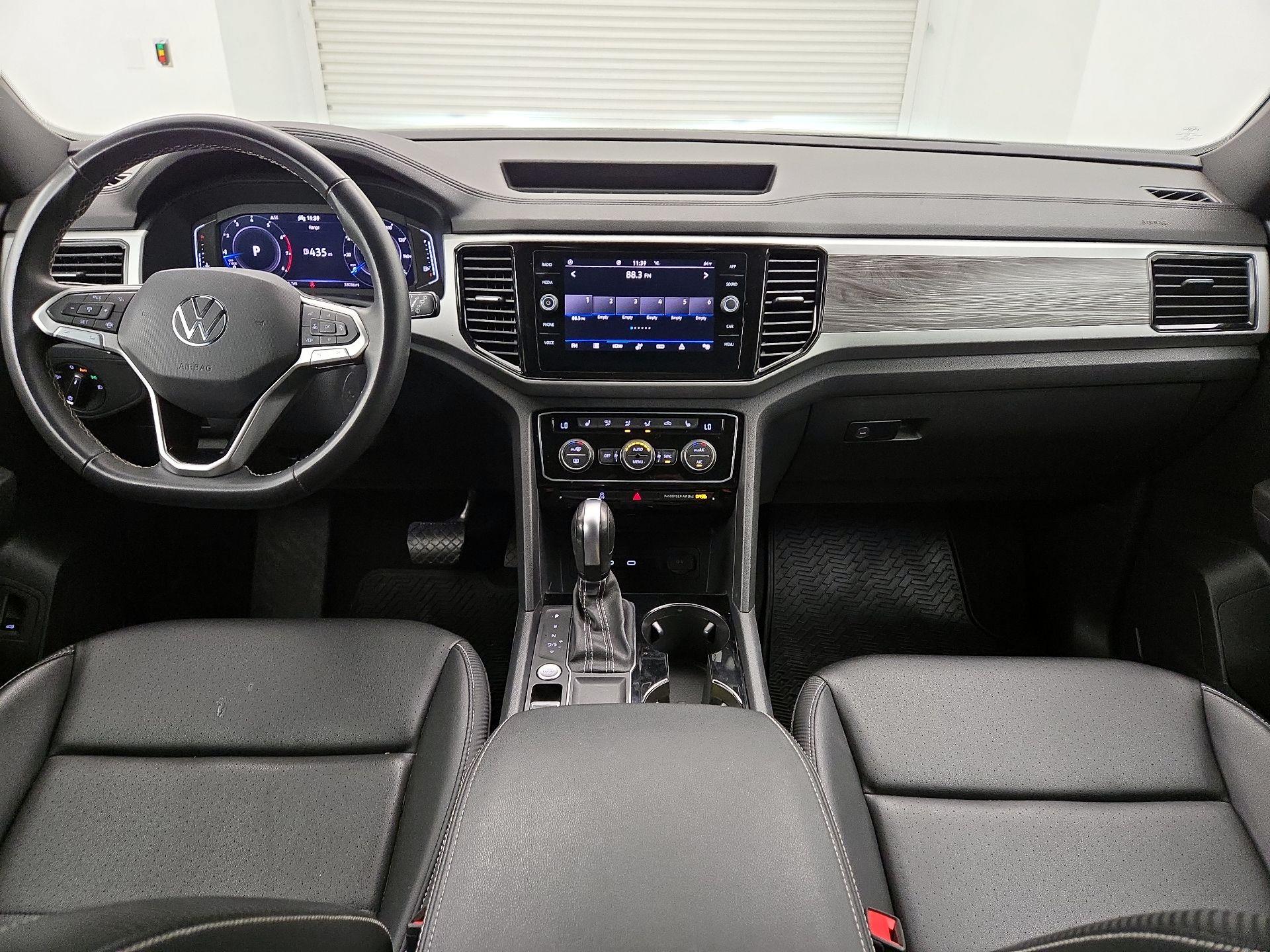 Thumbnail: 2023 Volkswagen Atlas - 9