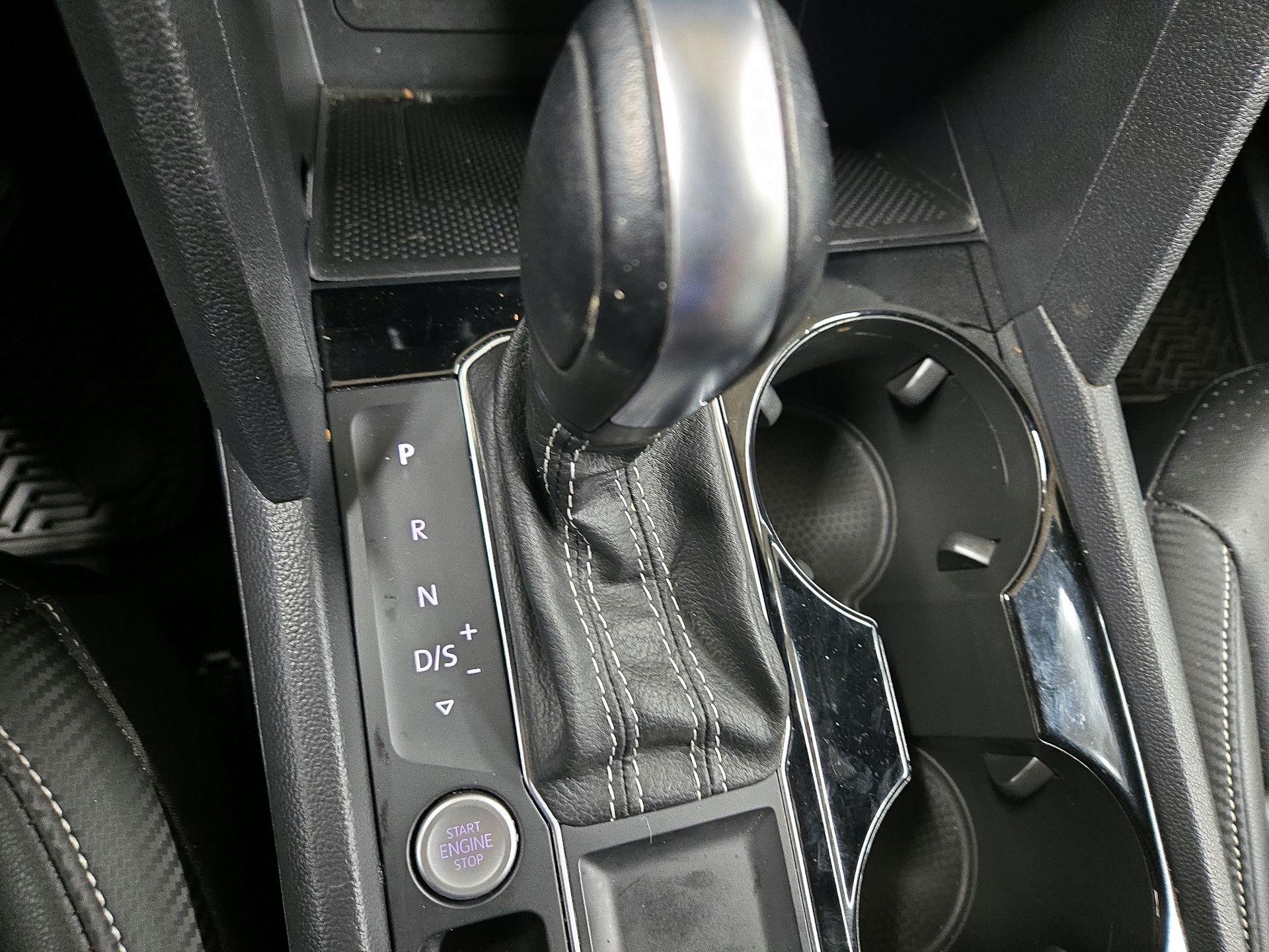 Thumbnail: 2023 Volkswagen Atlas - 17