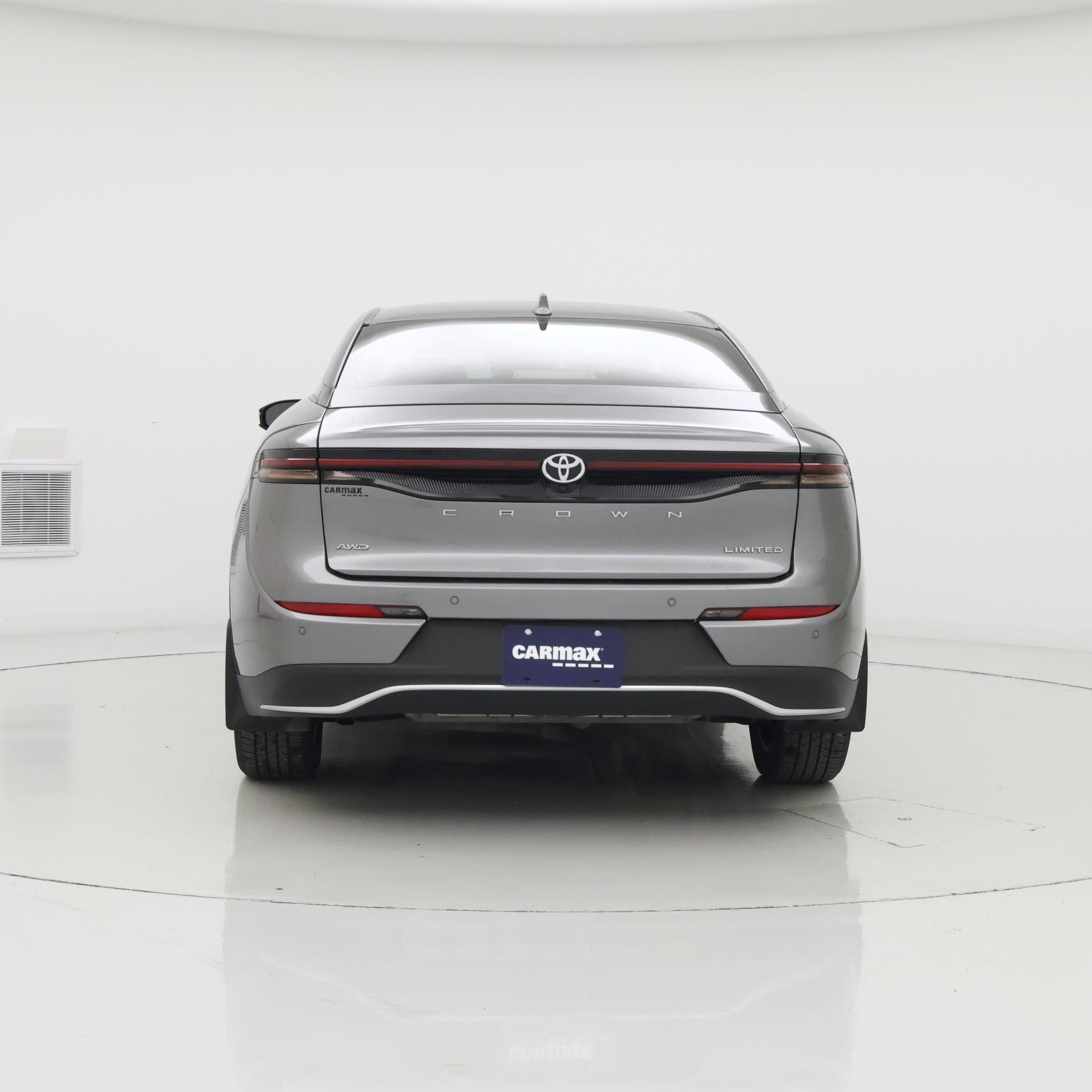 Thumbnail: 2023 Toyota Crown - 6