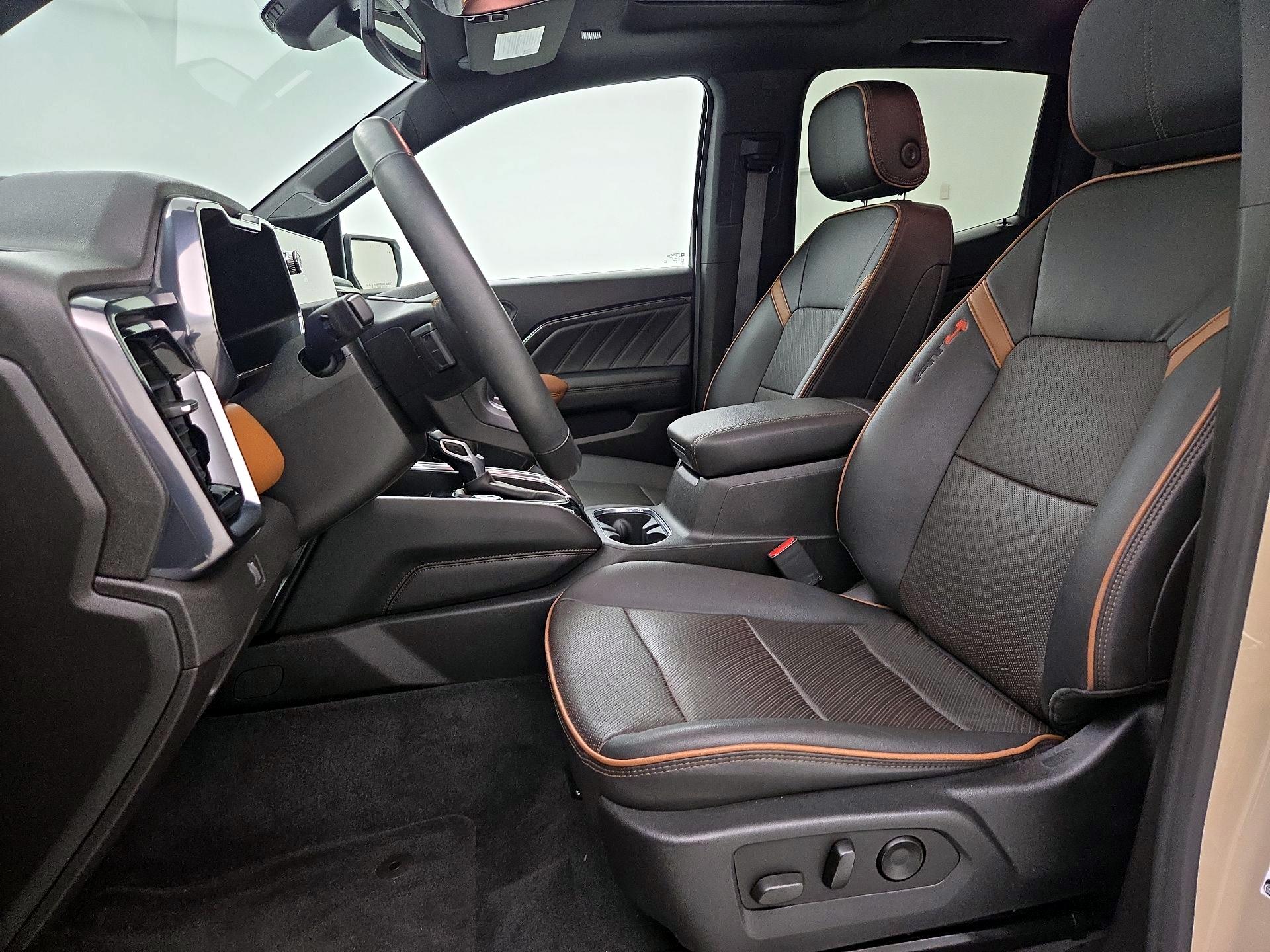 Thumbnail: 2023 GMC Canyon - 11