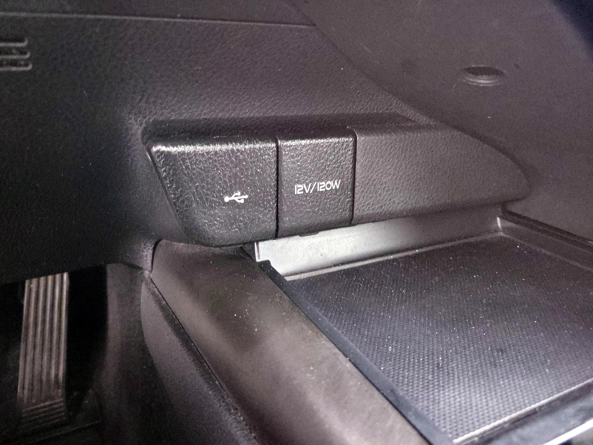 Thumbnail: 2021 Toyota Camry - 18