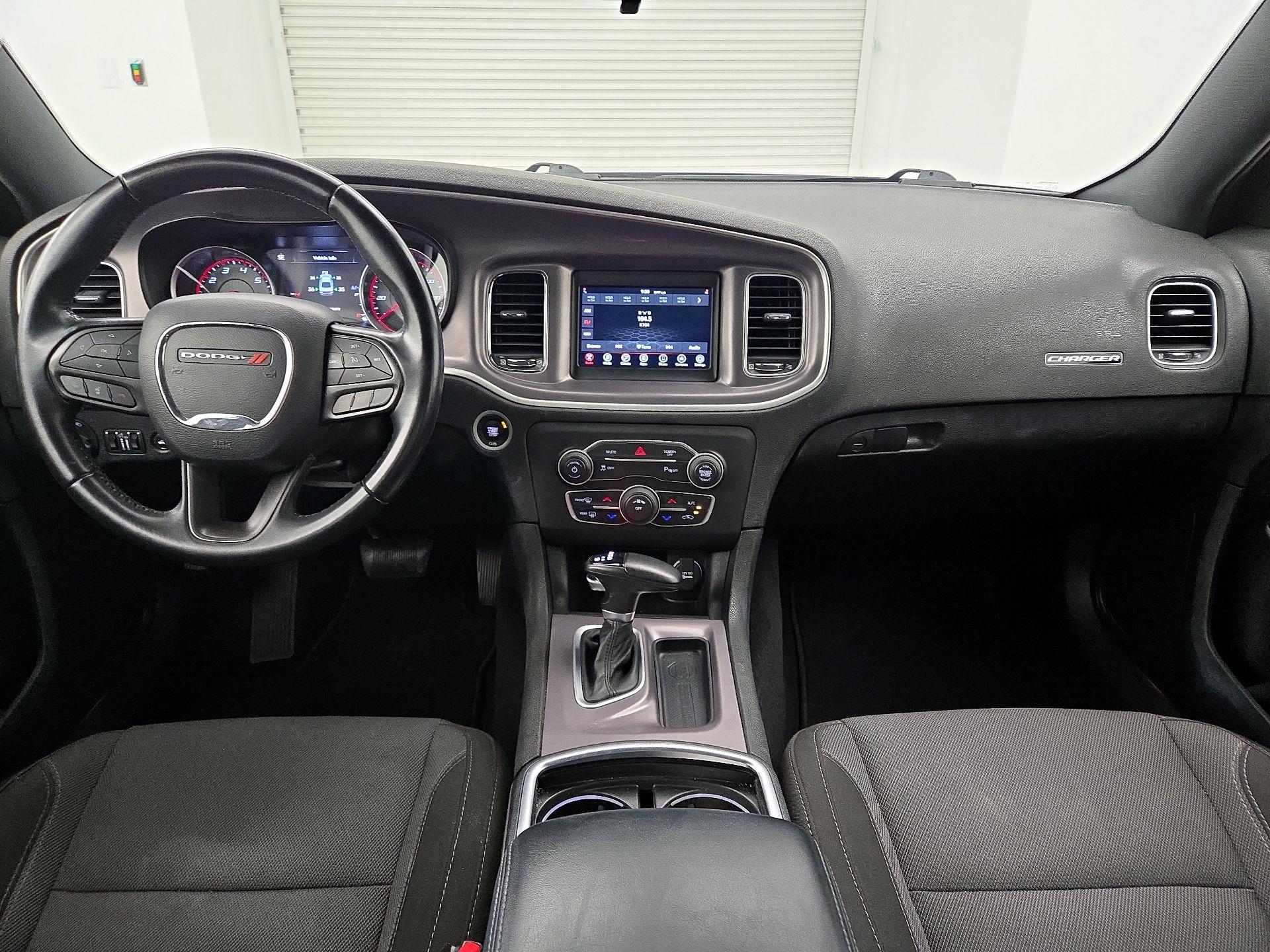 Thumbnail: 2022 Dodge Charger - 9