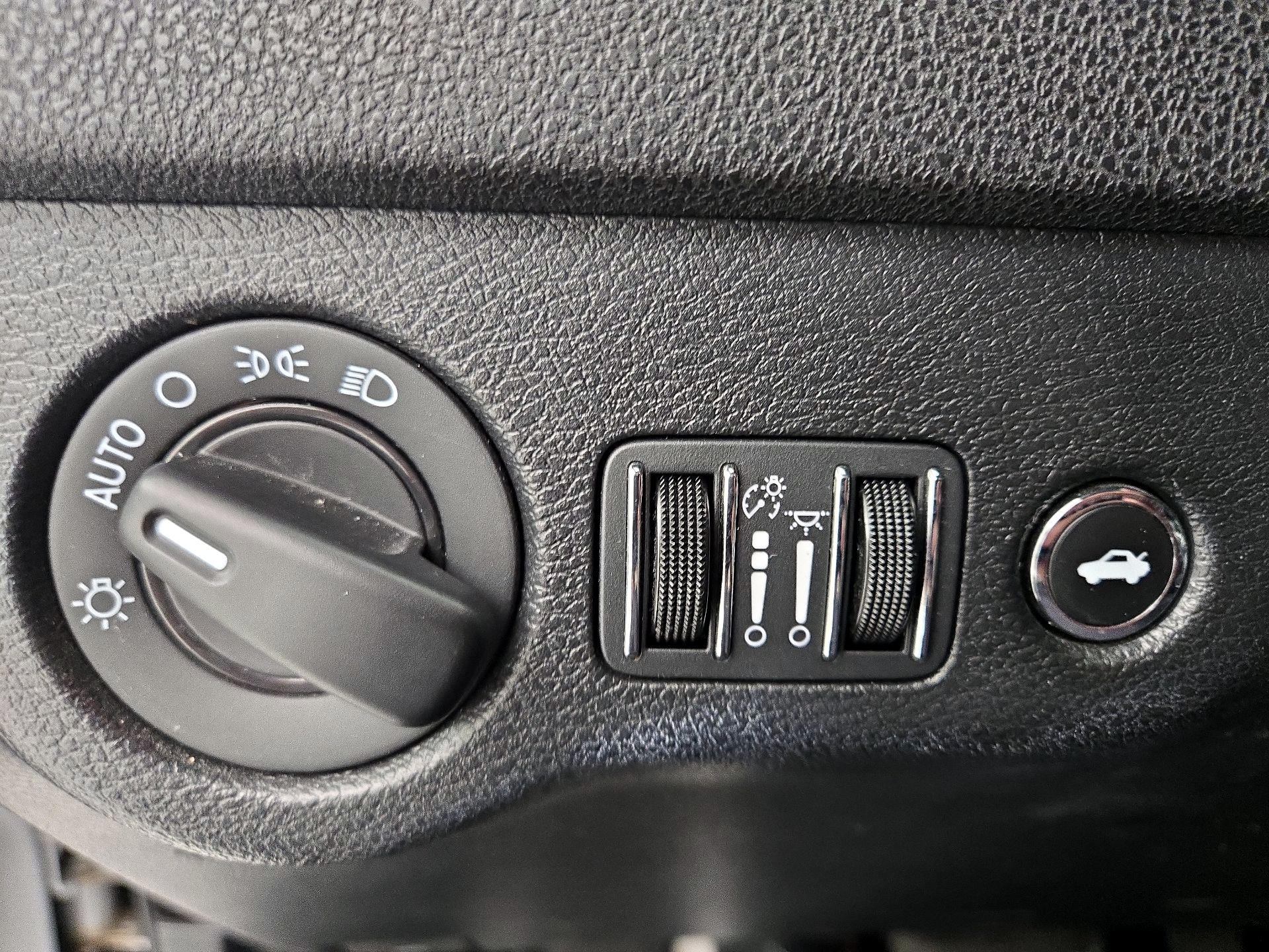 Thumbnail: 2022 Dodge Charger - 13