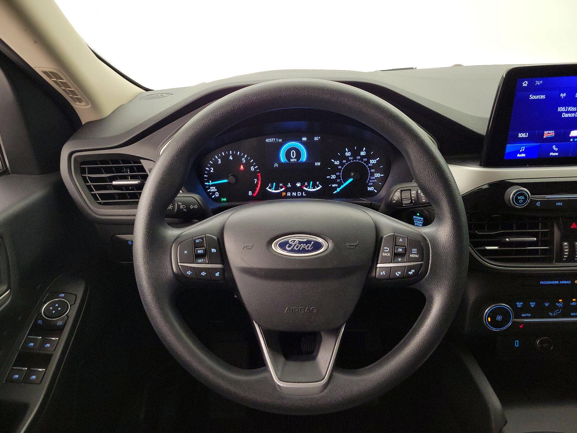 Thumbnail: 2020 Ford Escape - 10