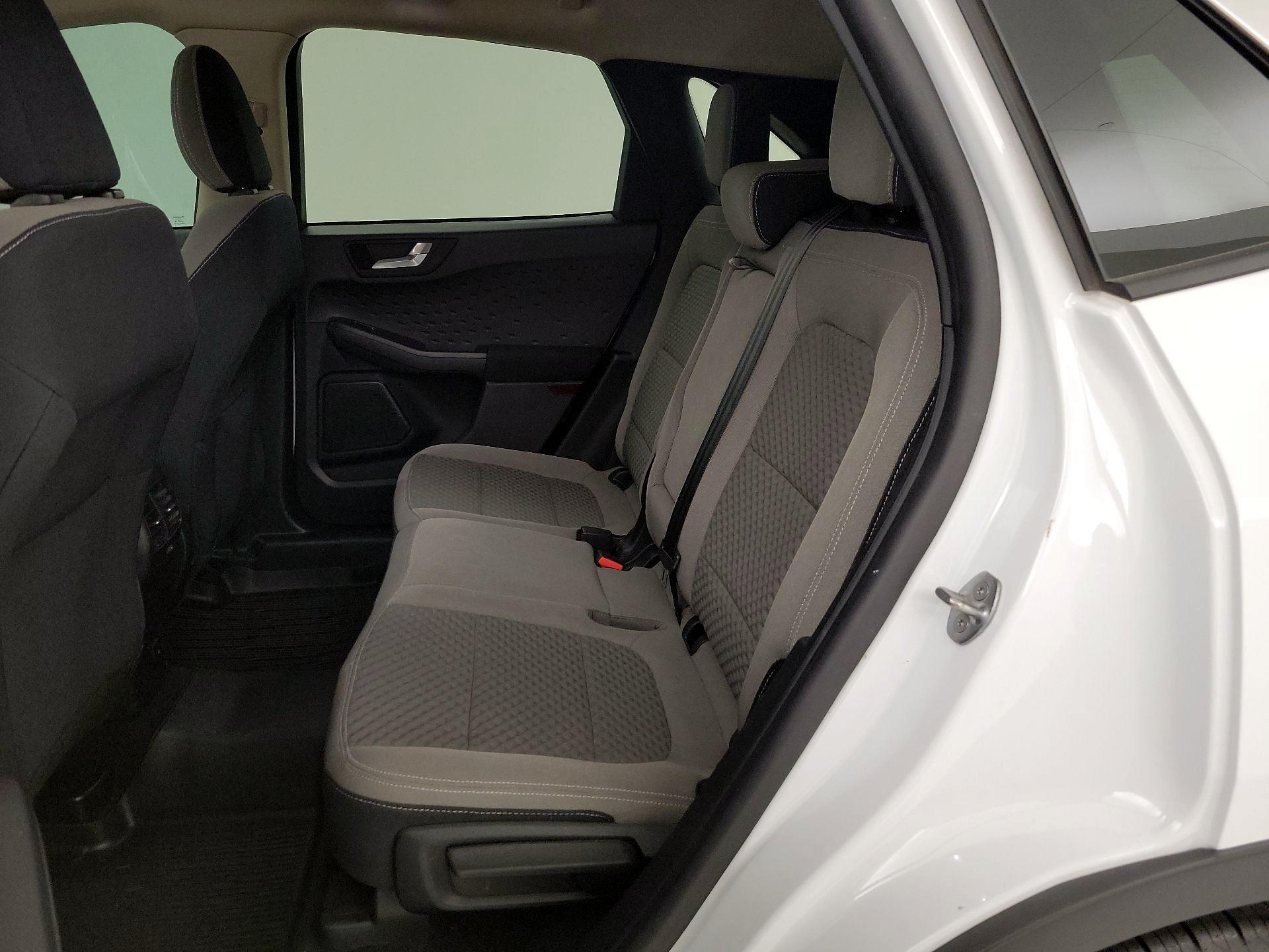 Thumbnail: 2020 Ford Escape - 18
