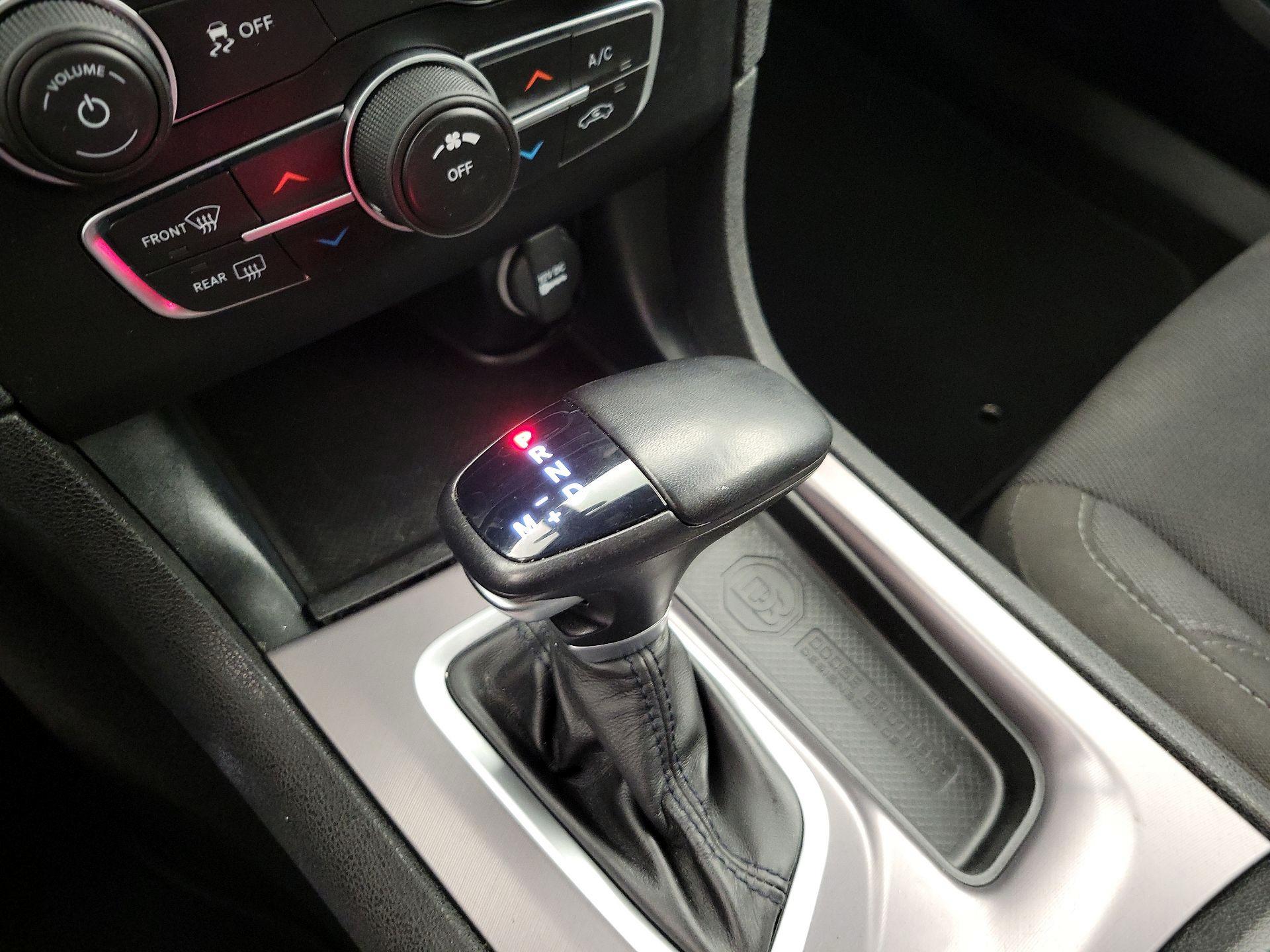 Thumbnail: 2022 Dodge Charger - 17