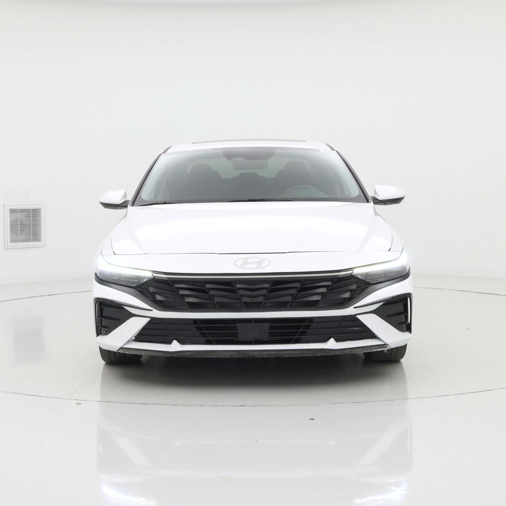 Thumbnail: 2024 Hyundai Elantra - 5