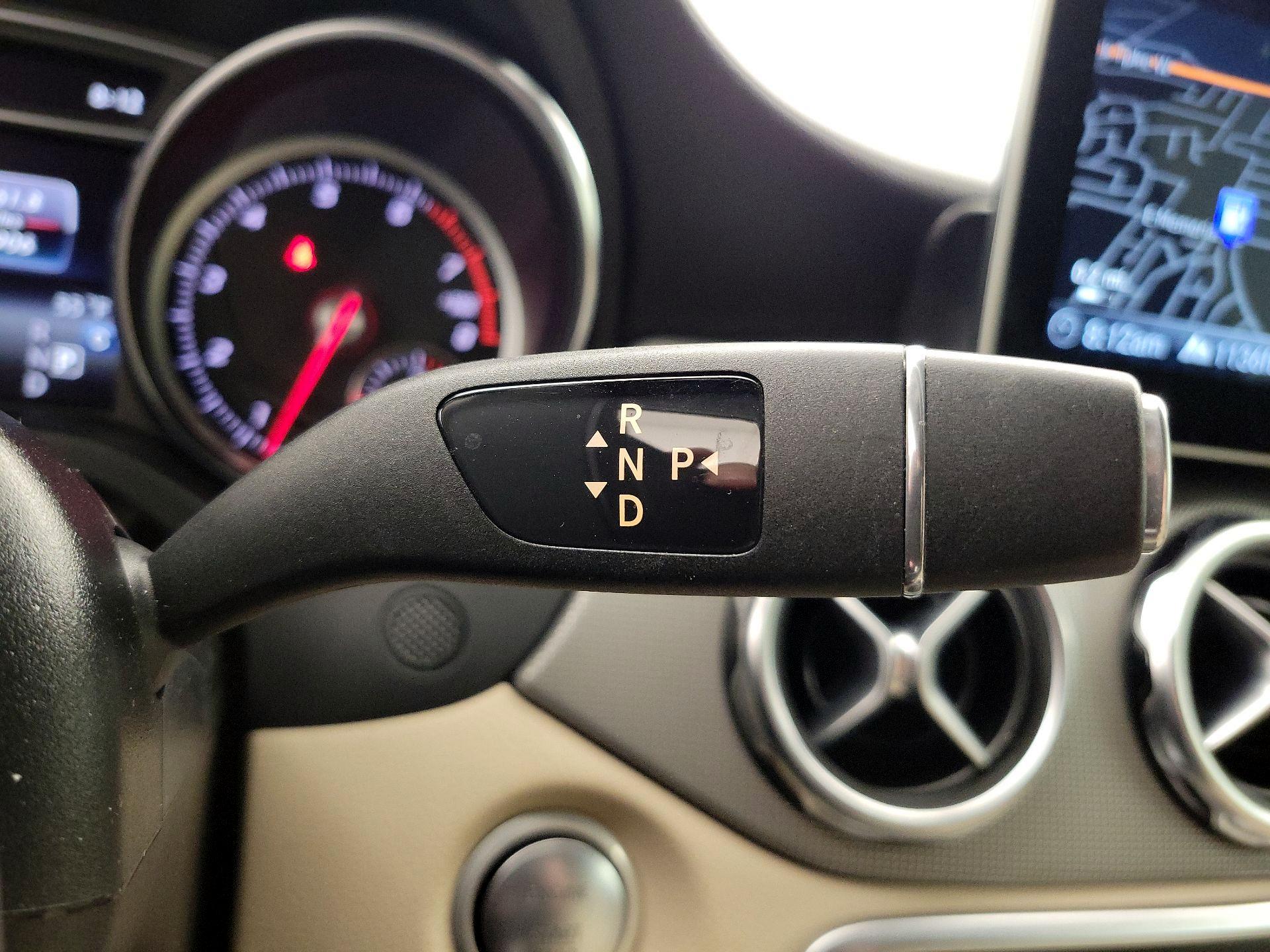 Thumbnail: 2020 Mercedes-Benz GLA - 18