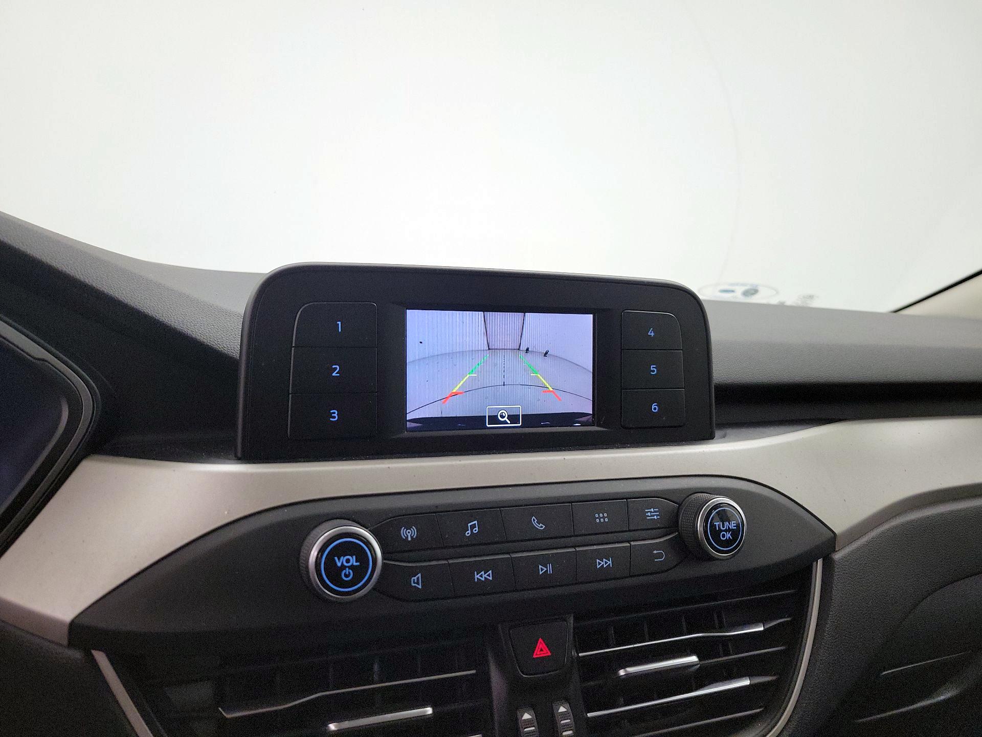 Thumbnail: 2022 Ford Escape - 14