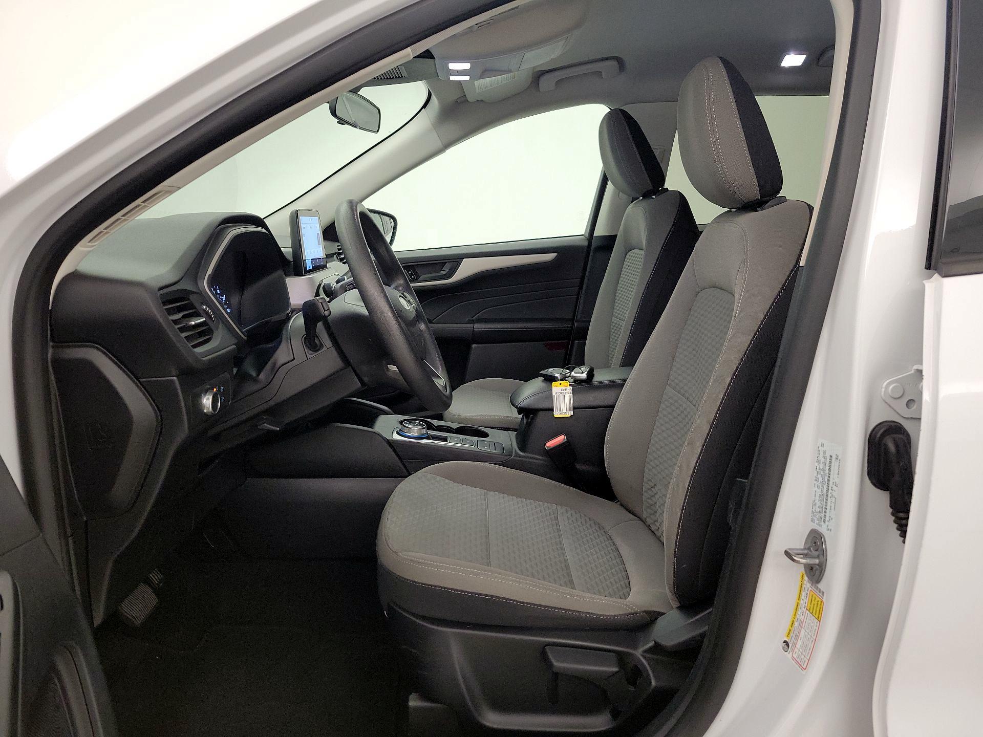 Thumbnail: 2022 Ford Escape - 11