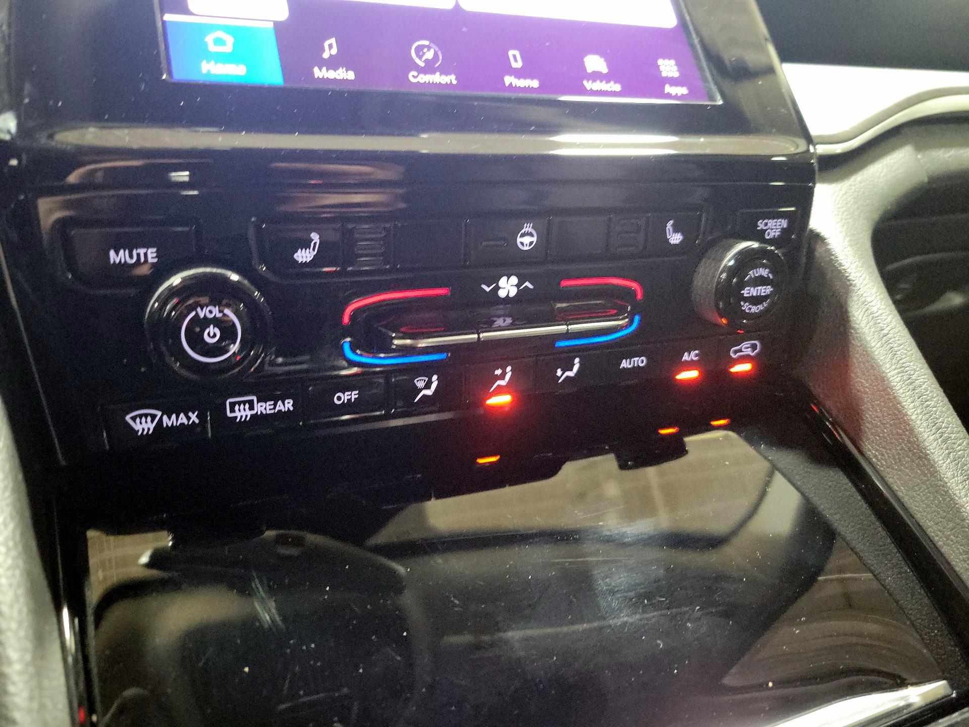 Thumbnail: 2022 Jeep Grand Cherokee - 16