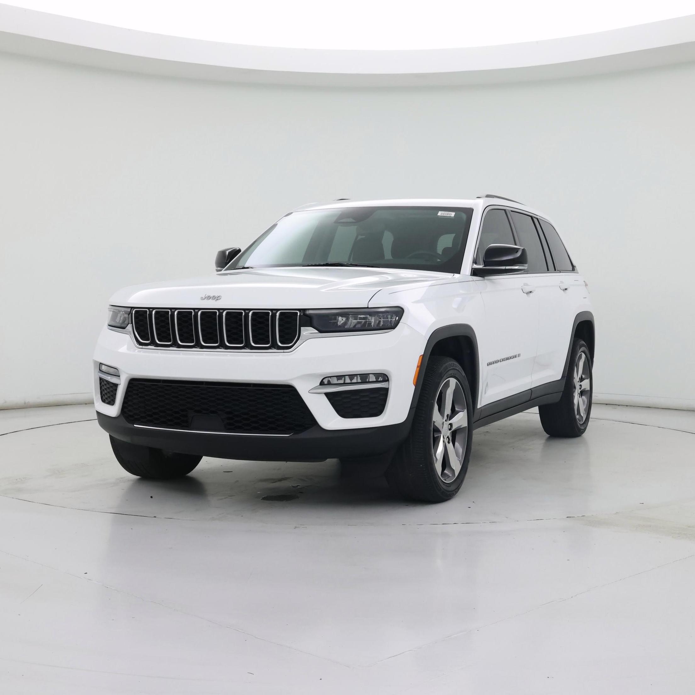 Thumbnail: 2022 Jeep Grand Cherokee - 4