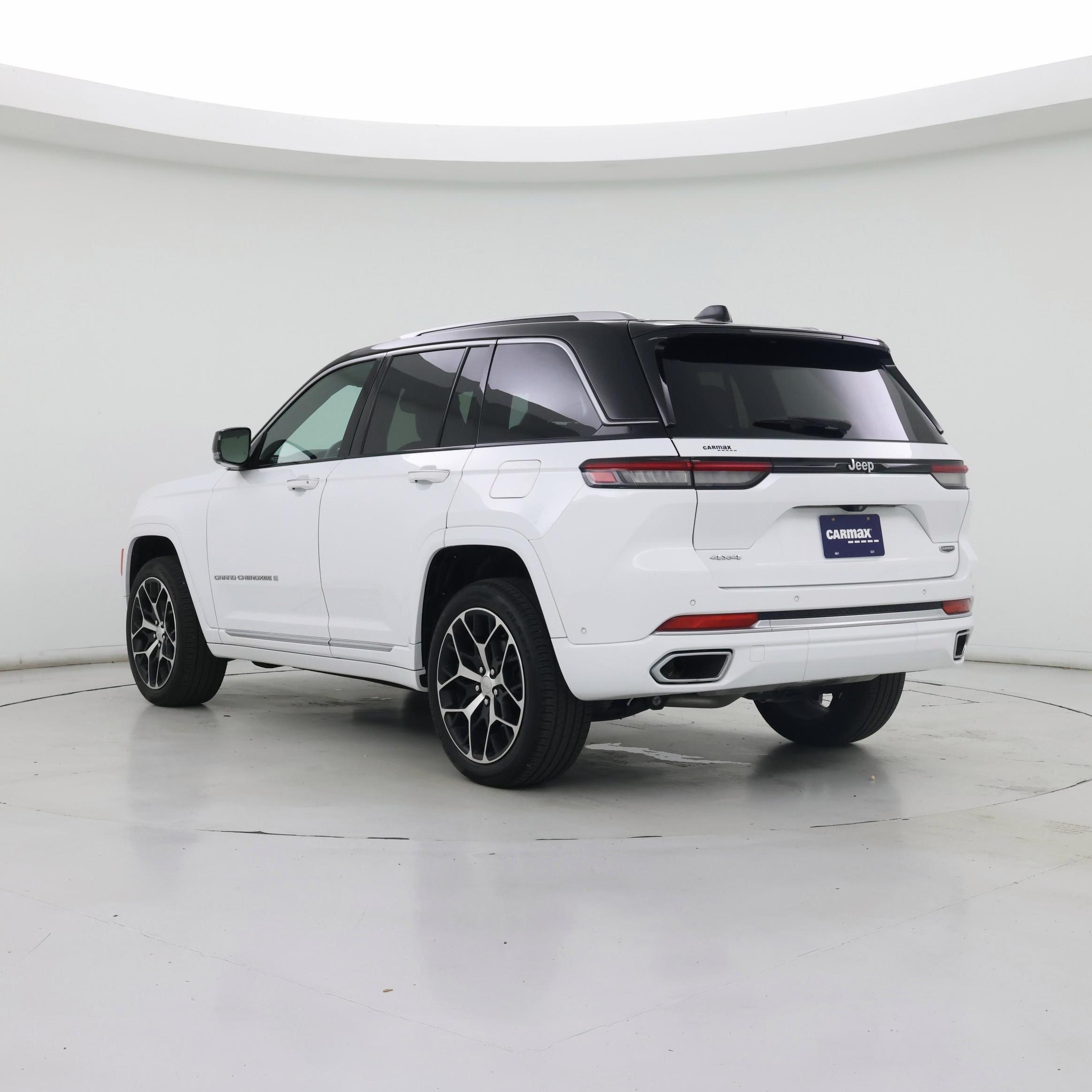 Thumbnail: 2022 Jeep Grand Cherokee - 2