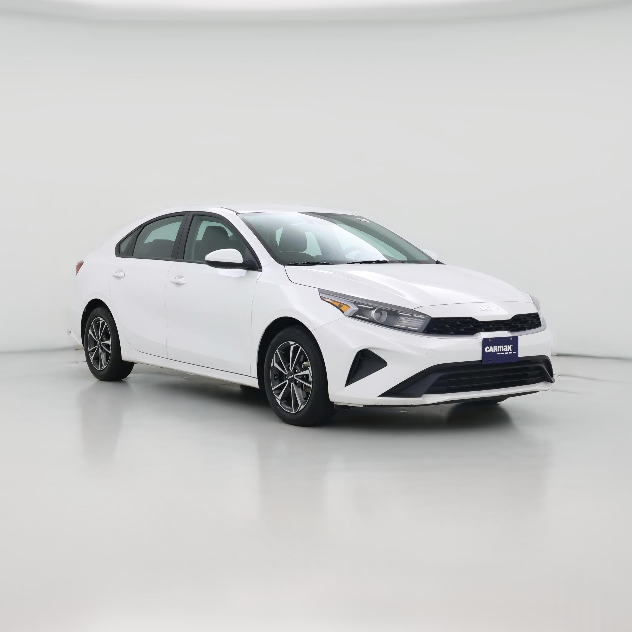 Thumbnail: 2024 Kia Forte - 1