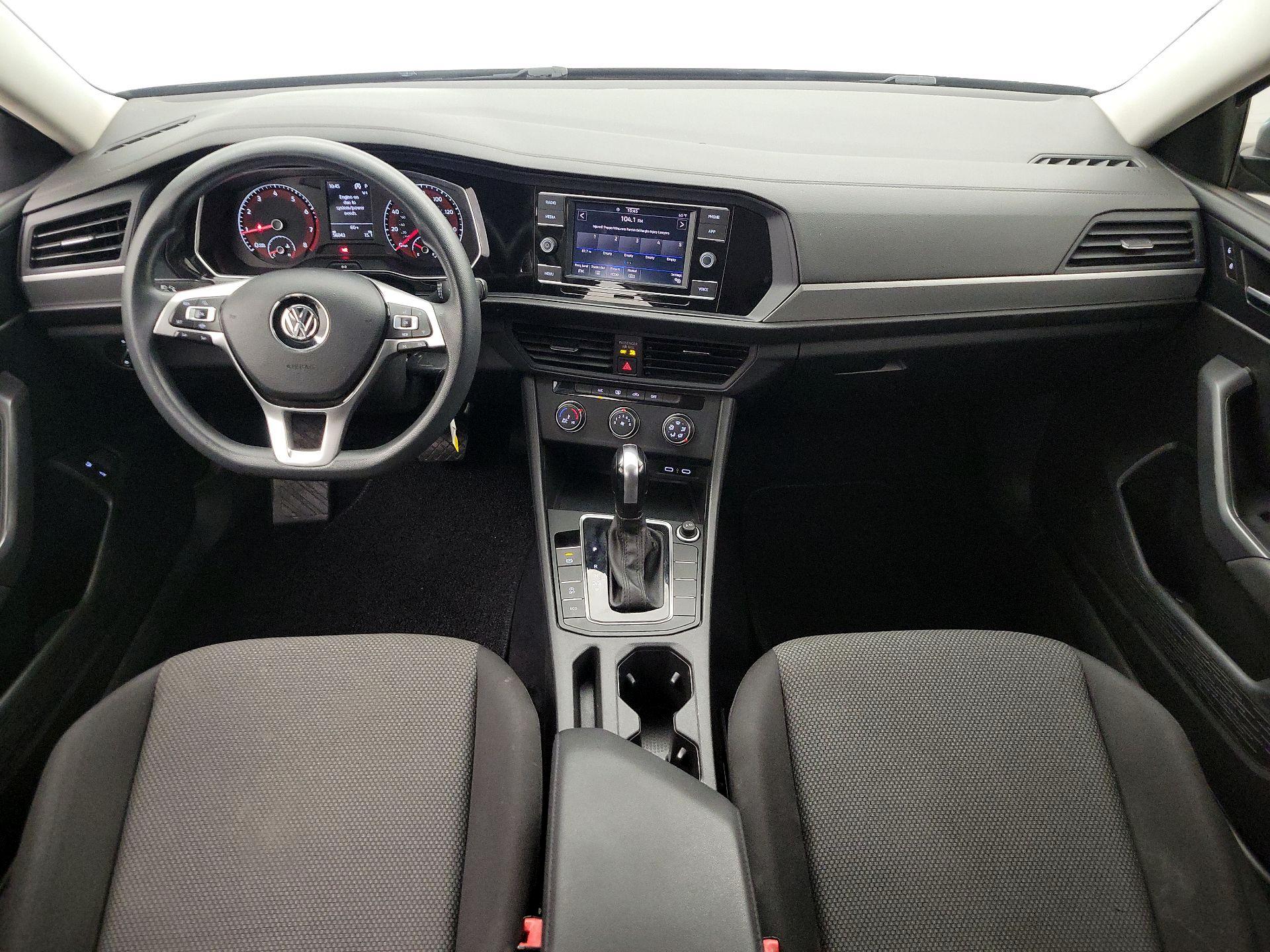 Thumbnail: 2021 Volkswagen Jetta - 9