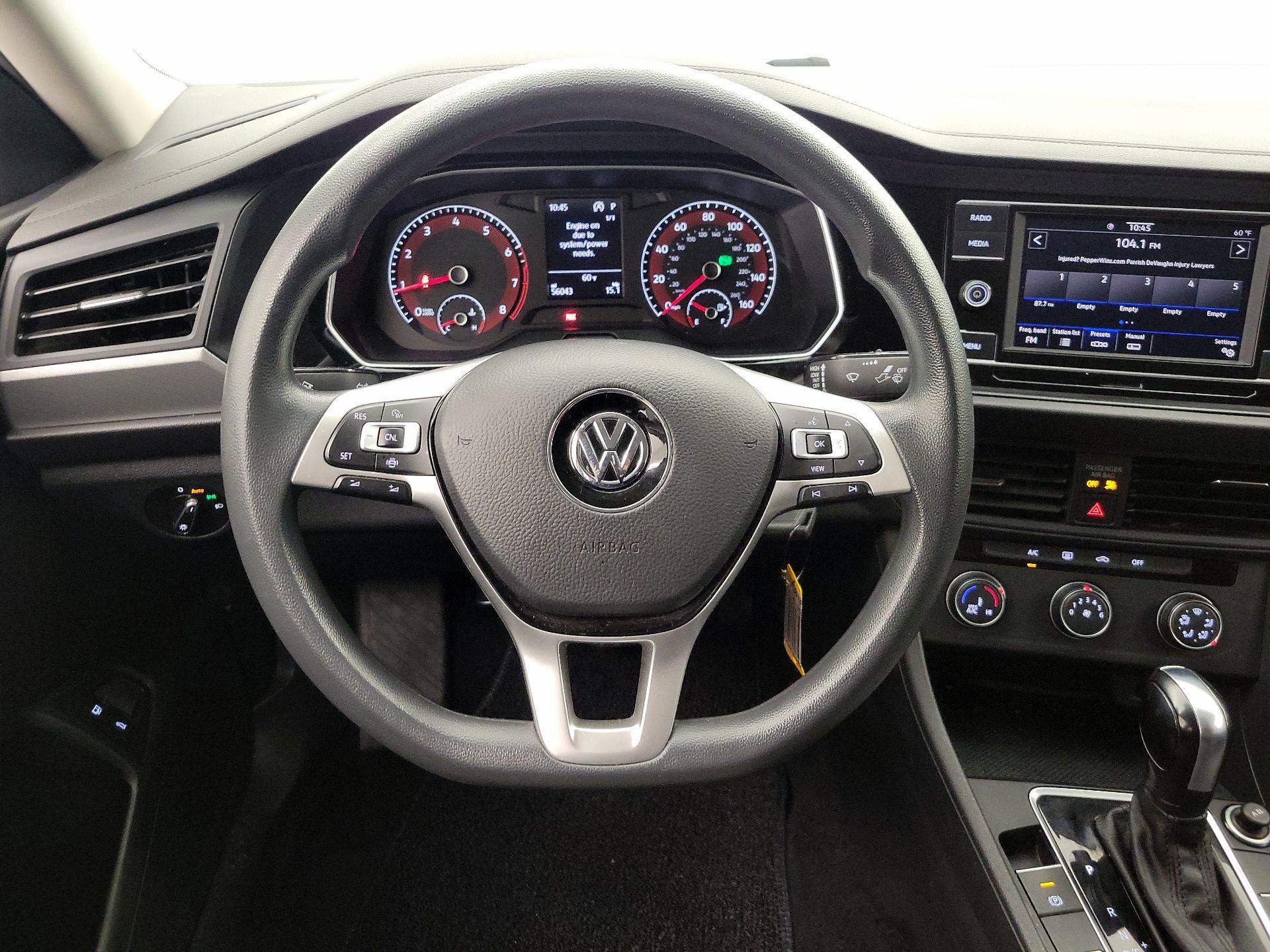 Thumbnail: 2021 Volkswagen Jetta - 10