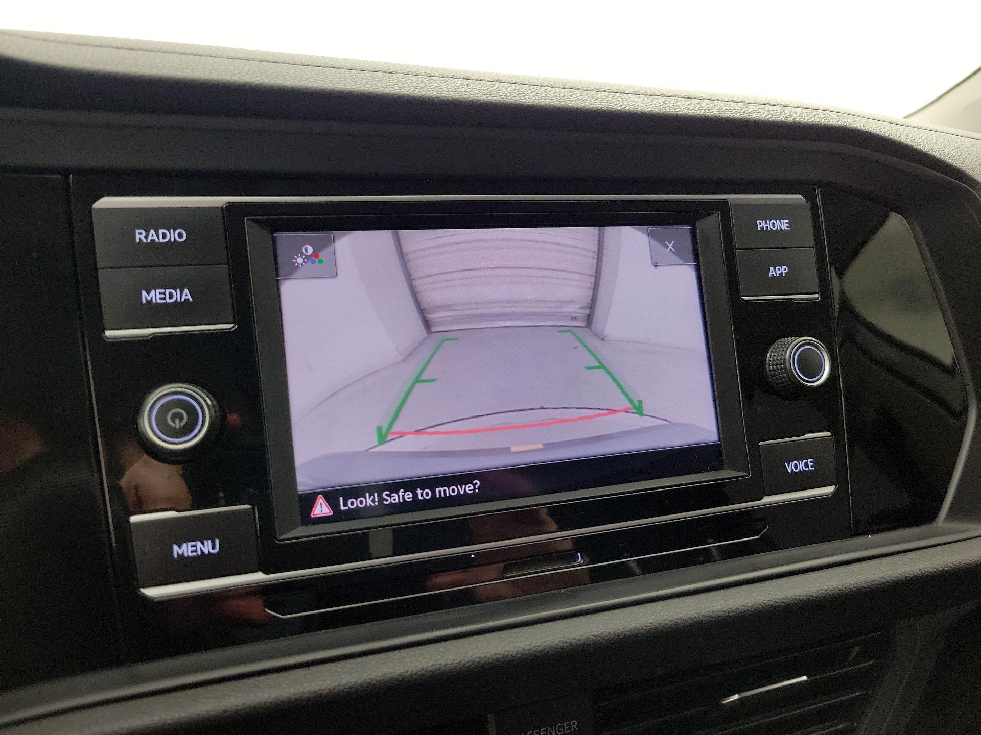 Thumbnail: 2021 Volkswagen Jetta - 14