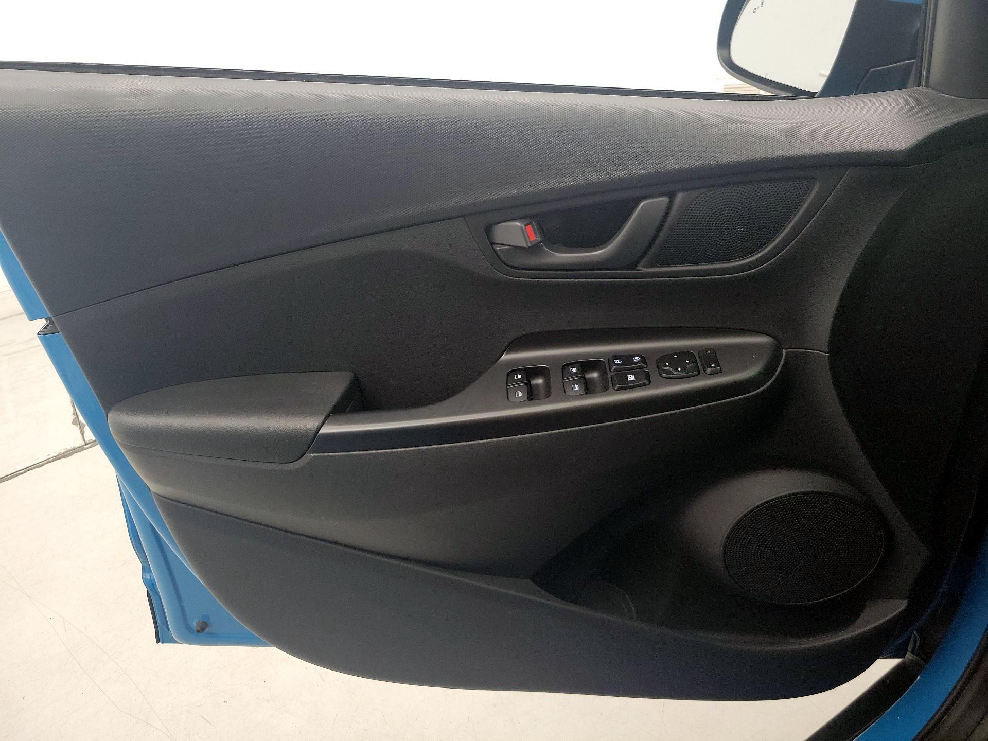 Thumbnail: 2022 Hyundai Kona - 12