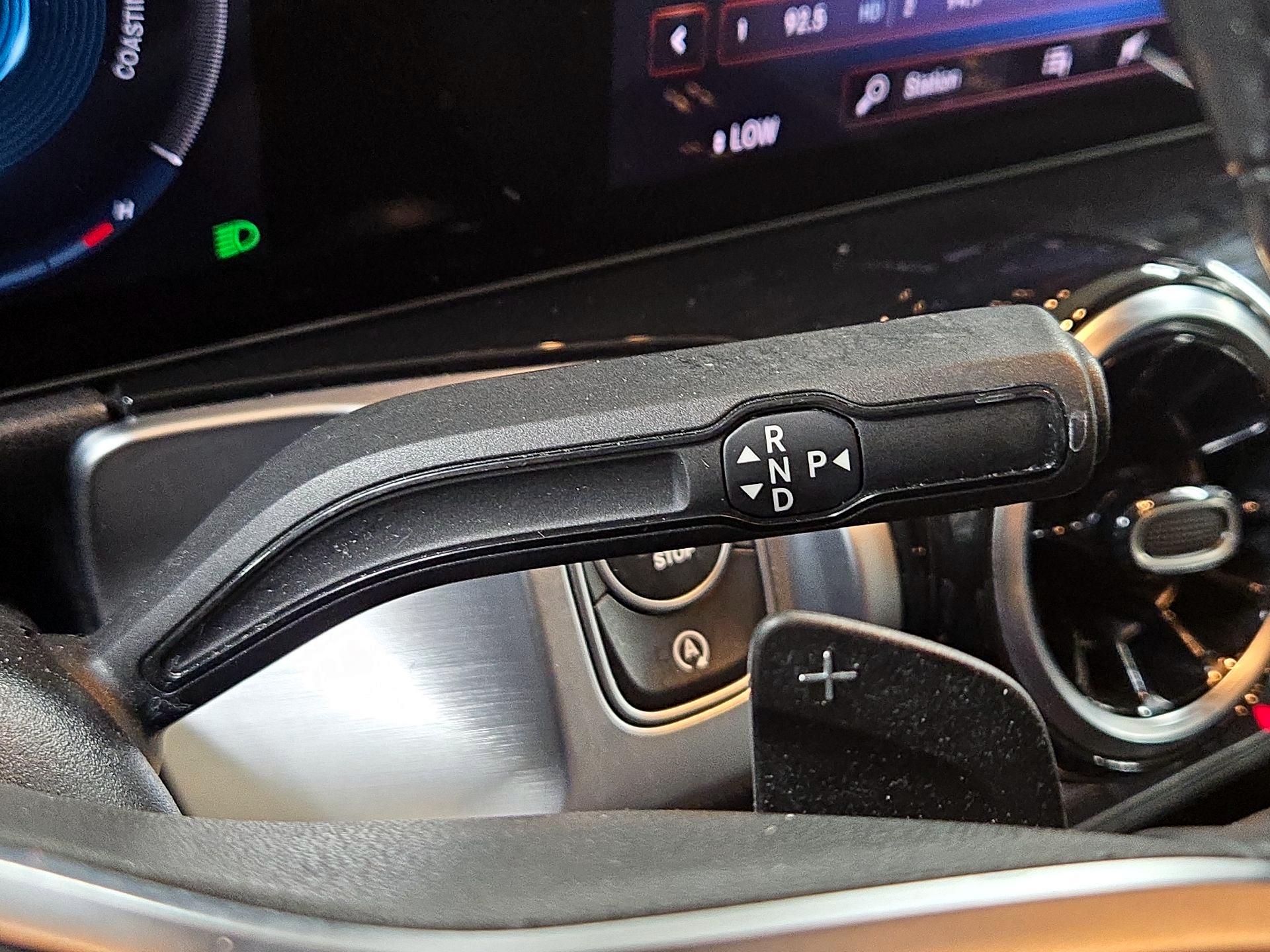 Thumbnail: 2022 Mercedes-Benz GLB - 17