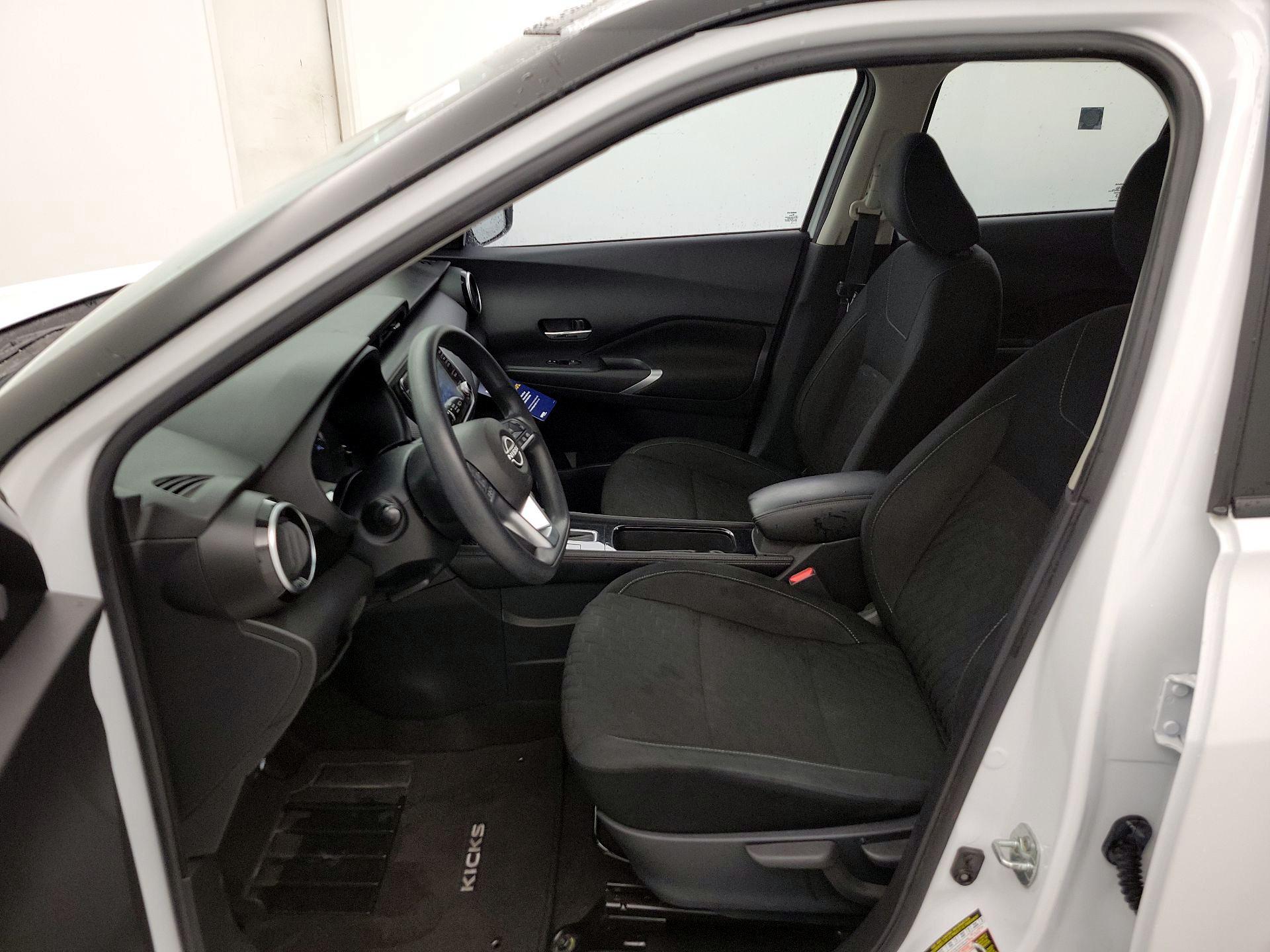 Thumbnail: 2023 Nissan Kicks - 11