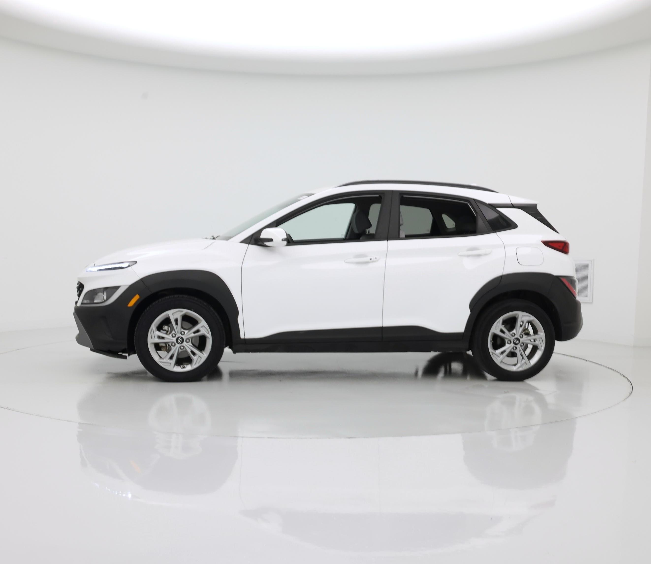 Thumbnail: 2023 Hyundai Kona - 3