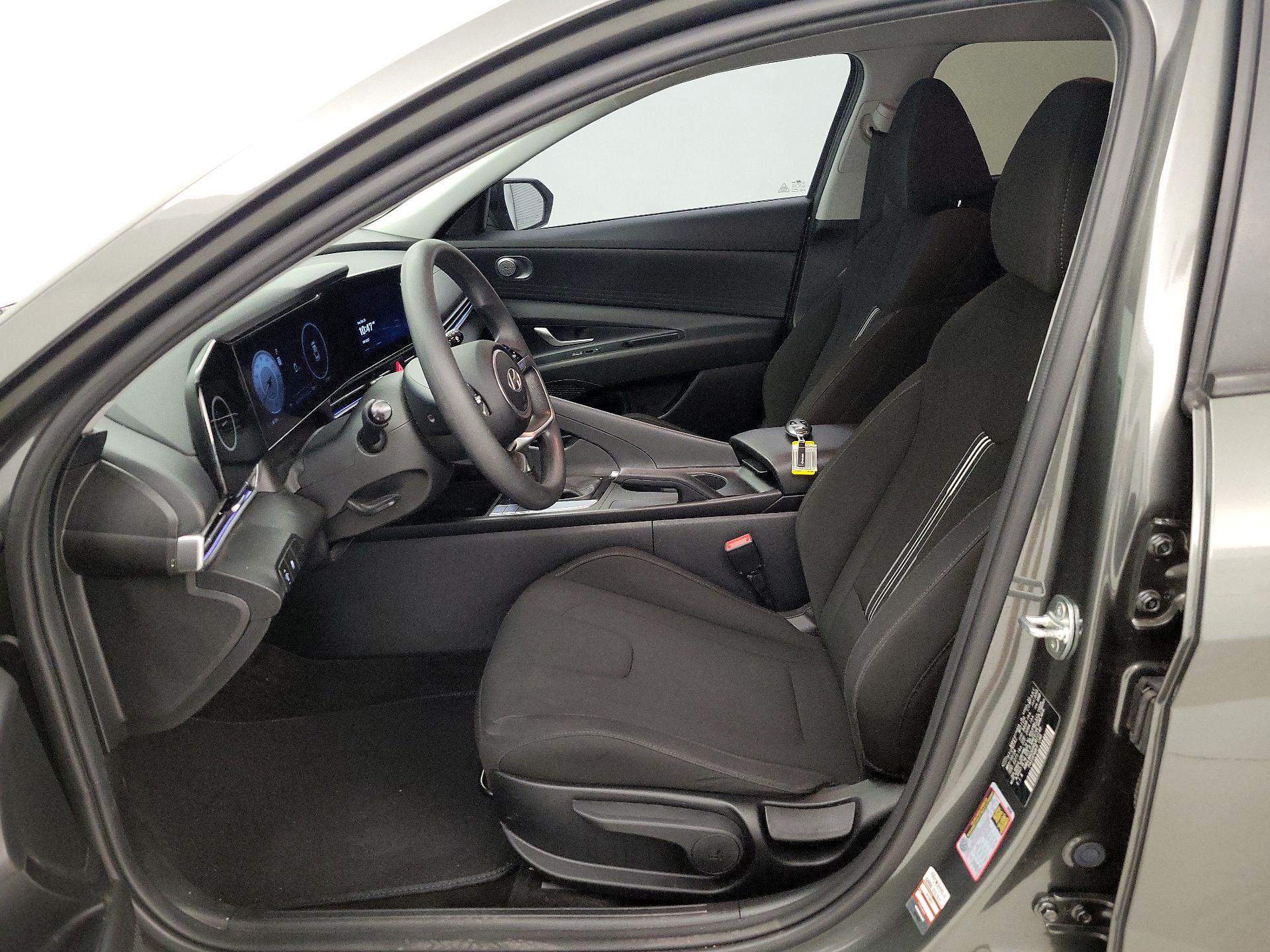 Thumbnail: 2024 Hyundai Elantra - 11