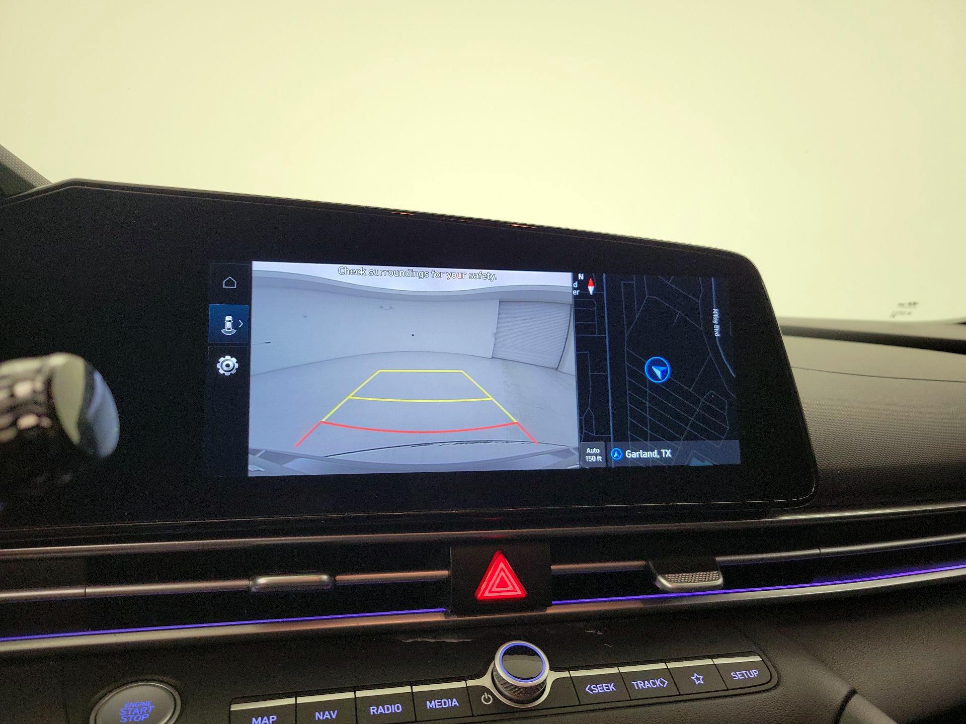 Thumbnail: 2024 Hyundai Elantra - 14