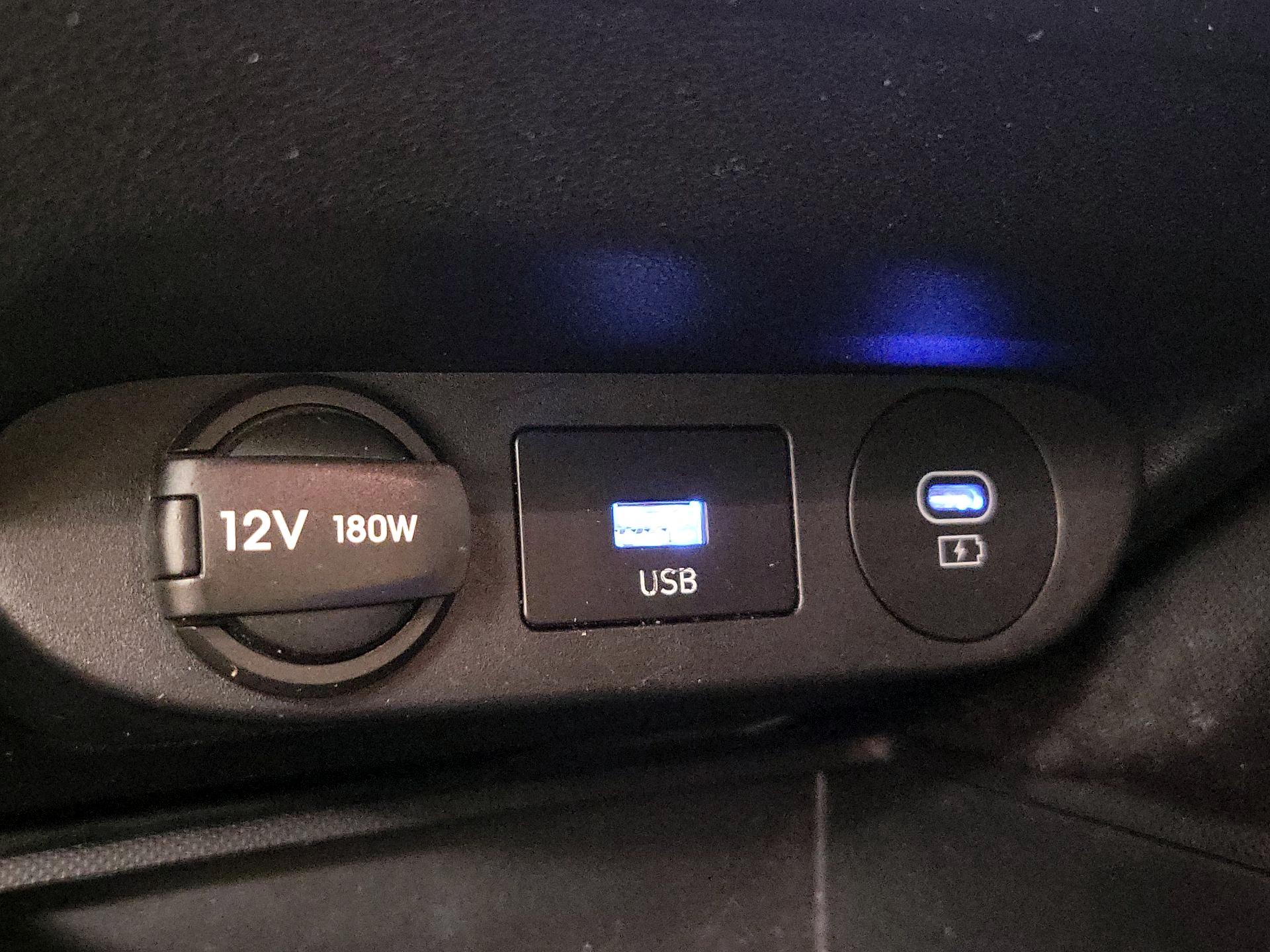 Thumbnail: 2024 Hyundai Elantra - 18