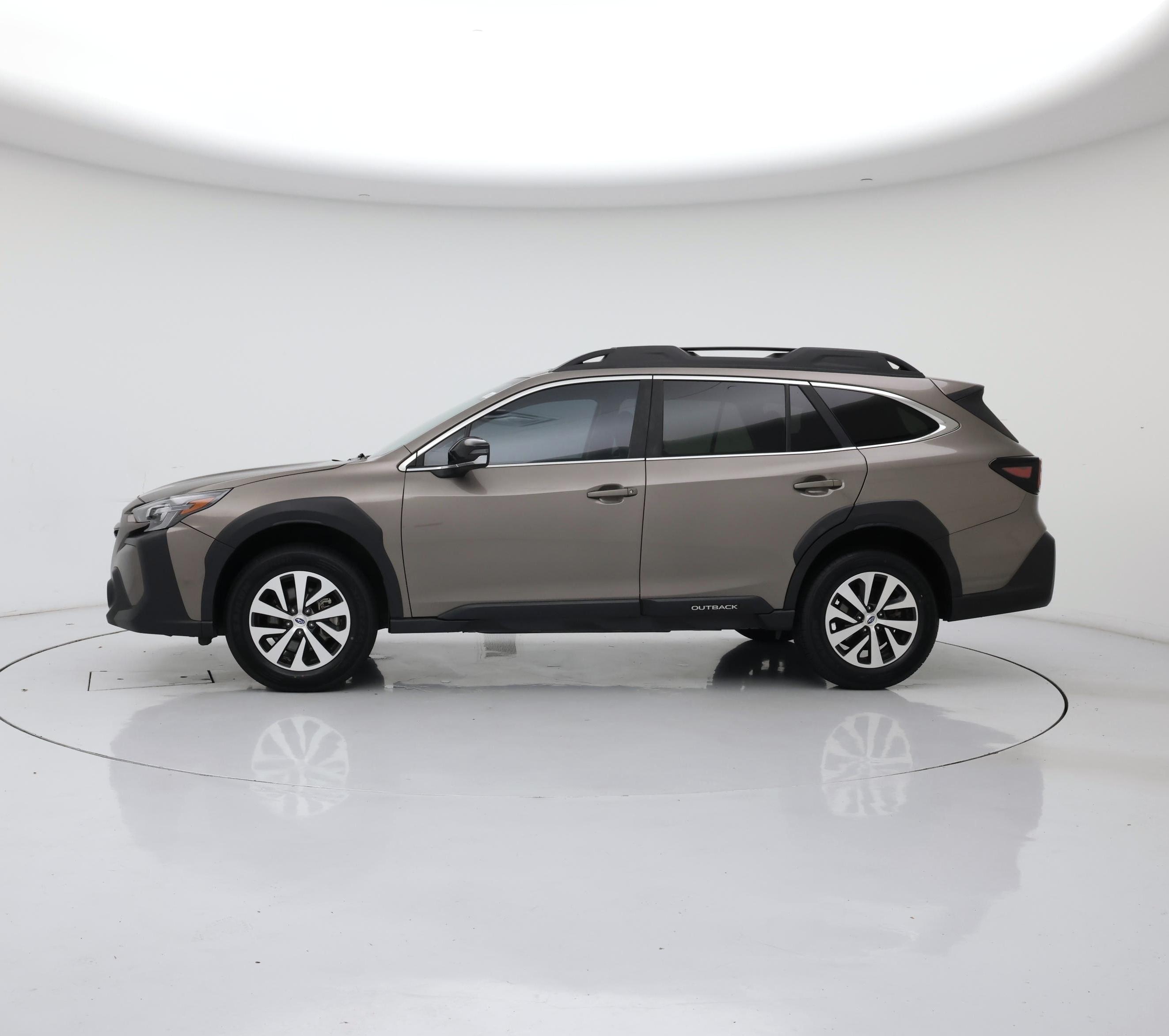Thumbnail: 2023 Subaru Outback - 3