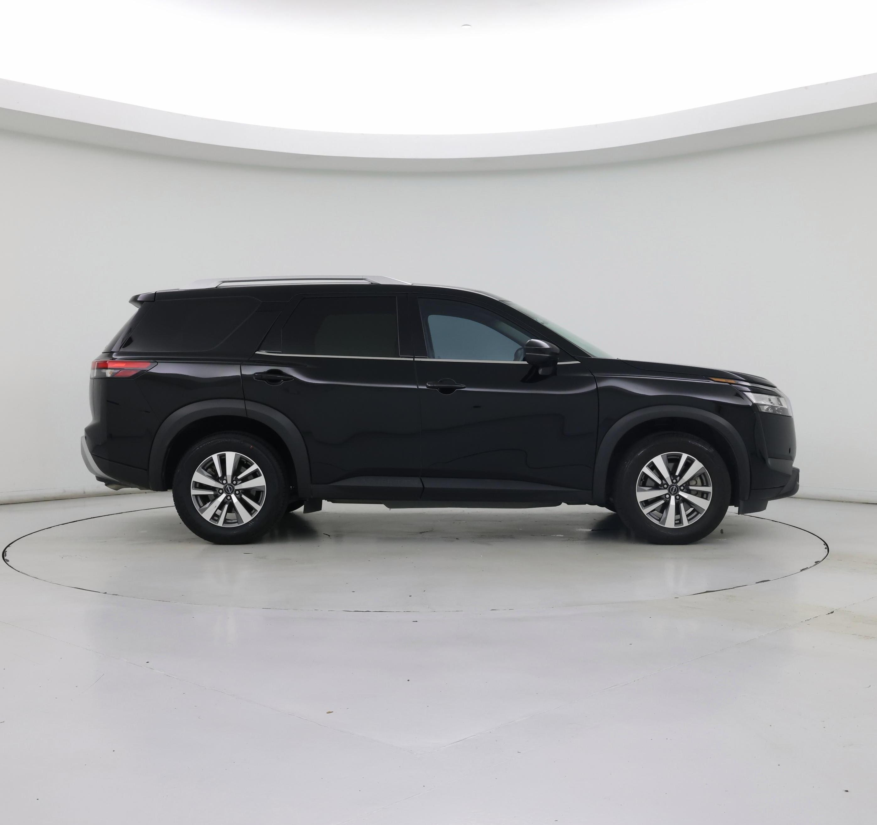 Thumbnail: 2023 Nissan Pathfinder - 7