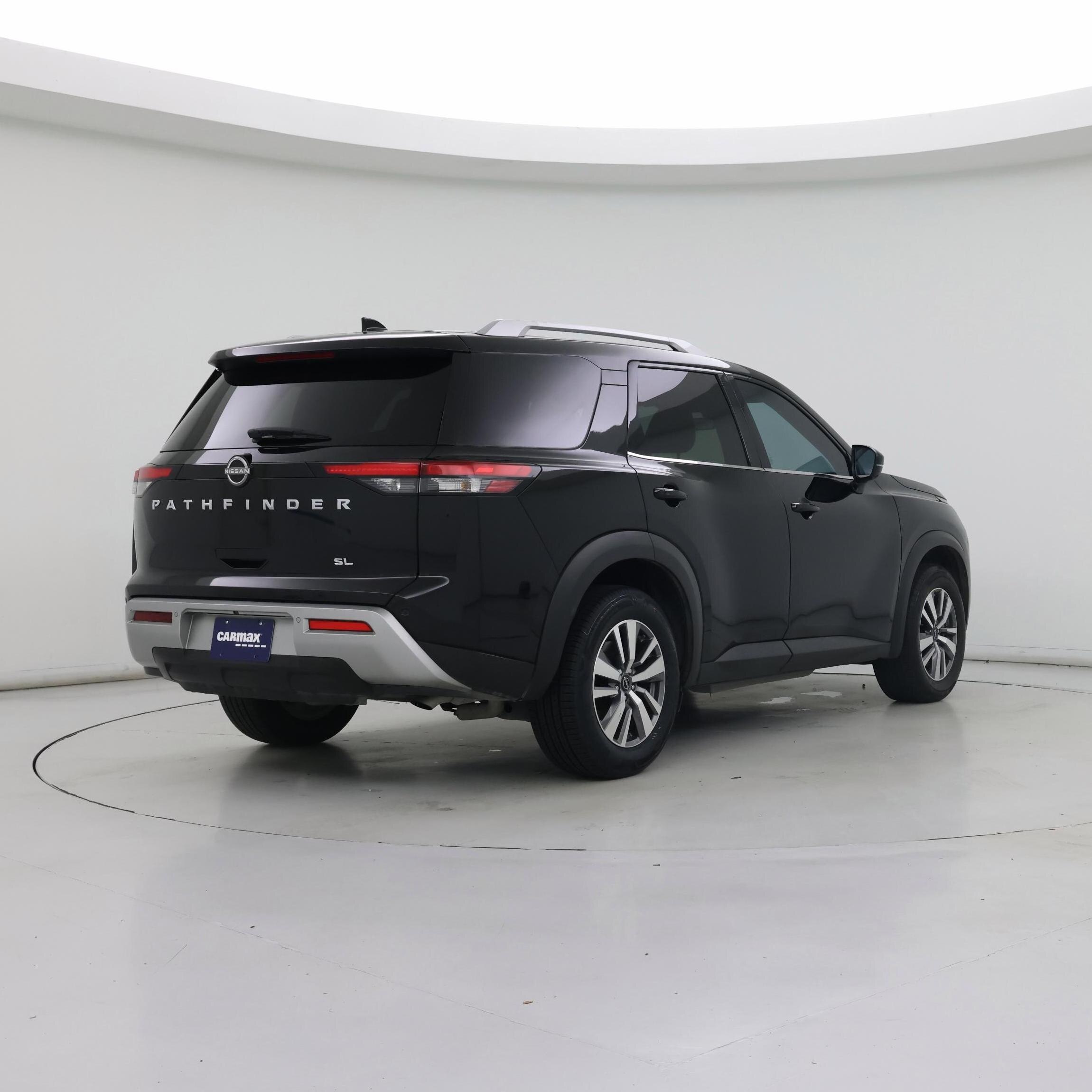 Thumbnail: 2023 Nissan Pathfinder - 8