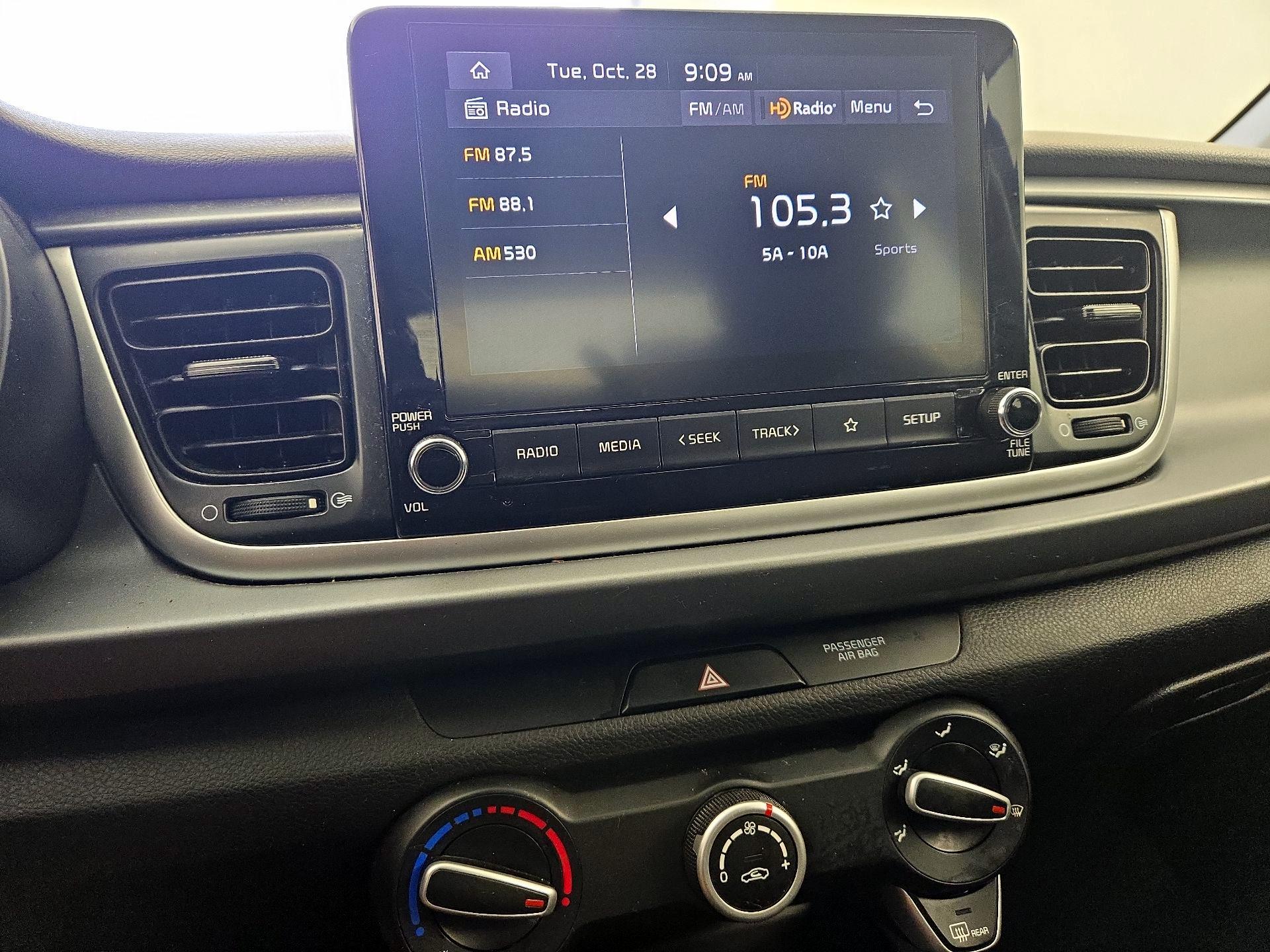 Thumbnail: 2023 Kia Rio - 14