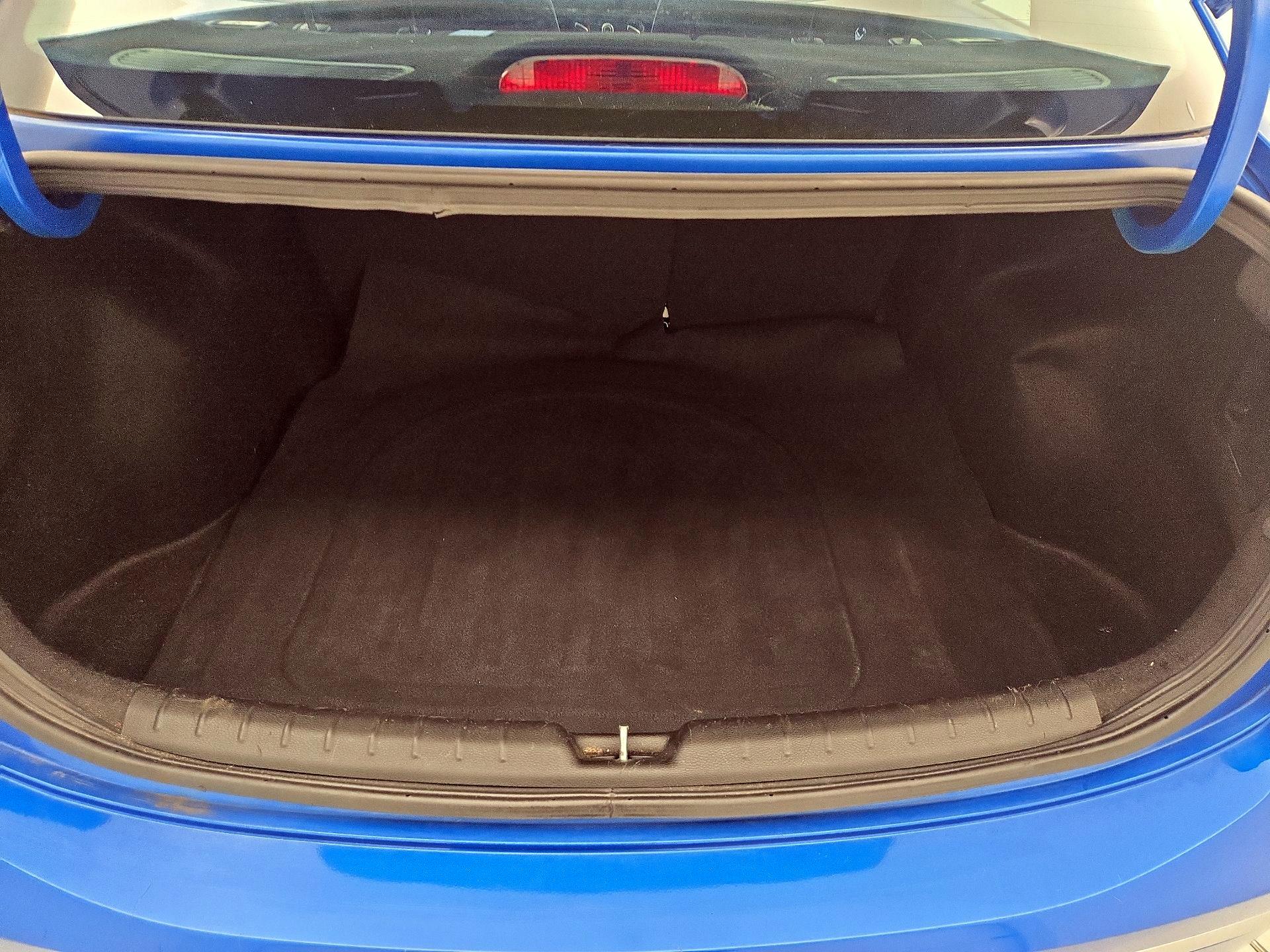 Thumbnail: 2023 Kia Rio - 19