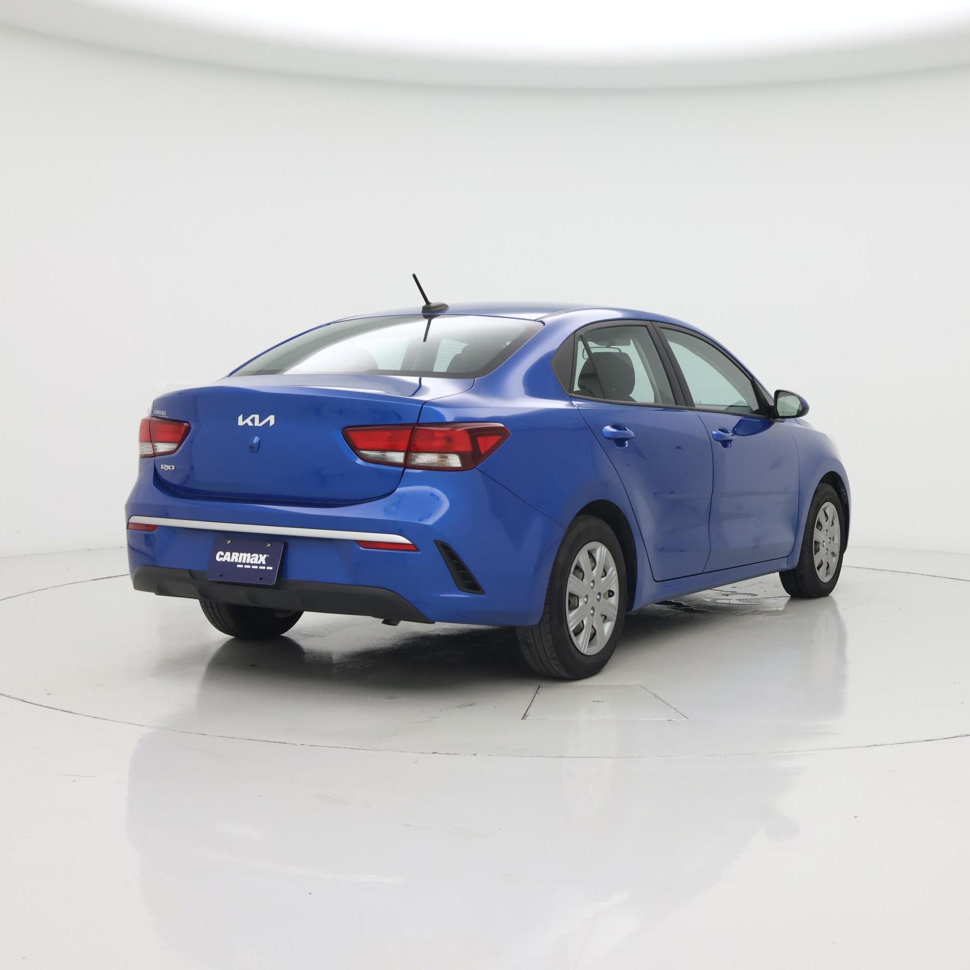 Thumbnail: 2023 Kia Rio - 8