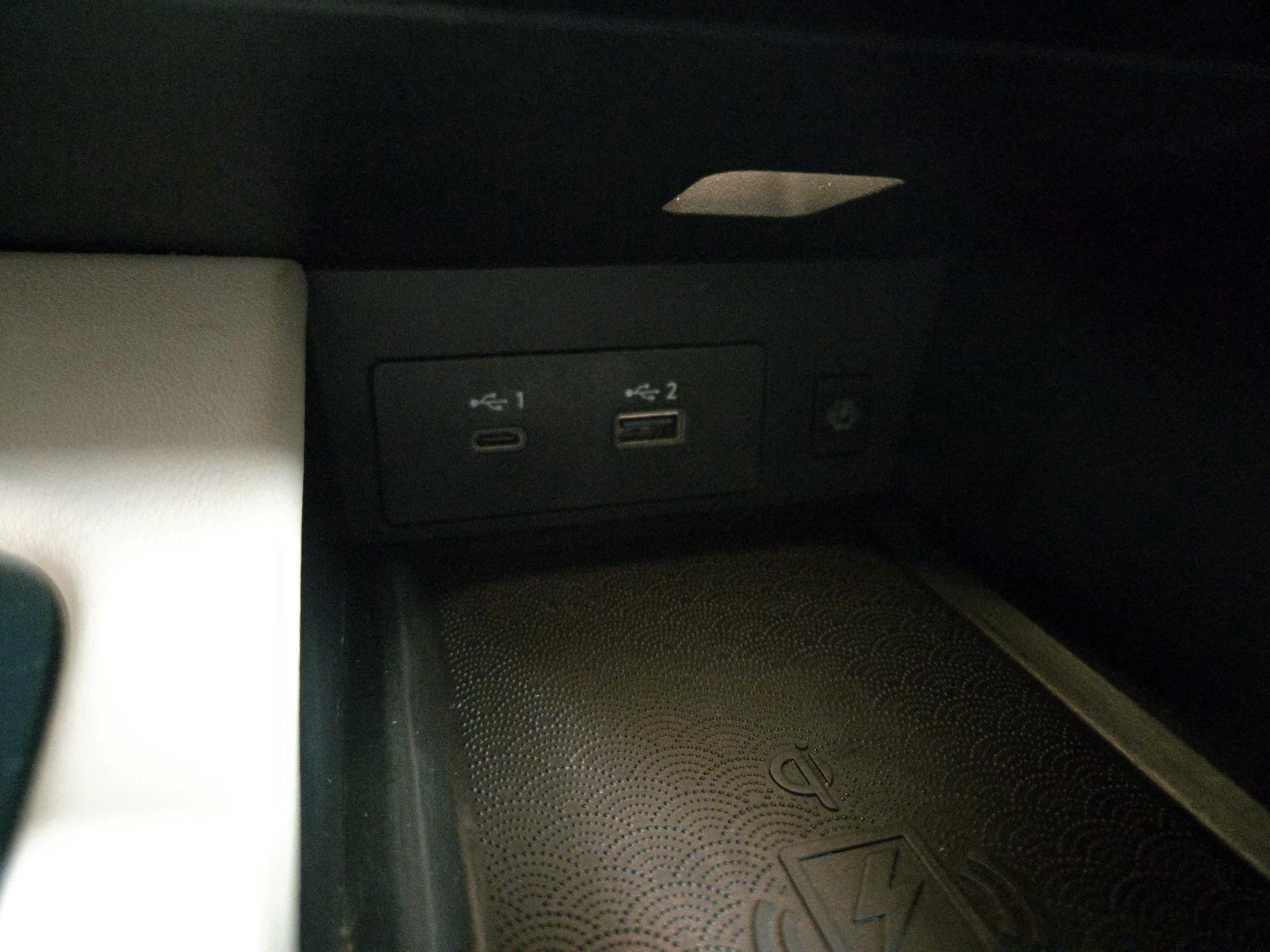 Thumbnail: 2023 INFINITI QX60 - 18