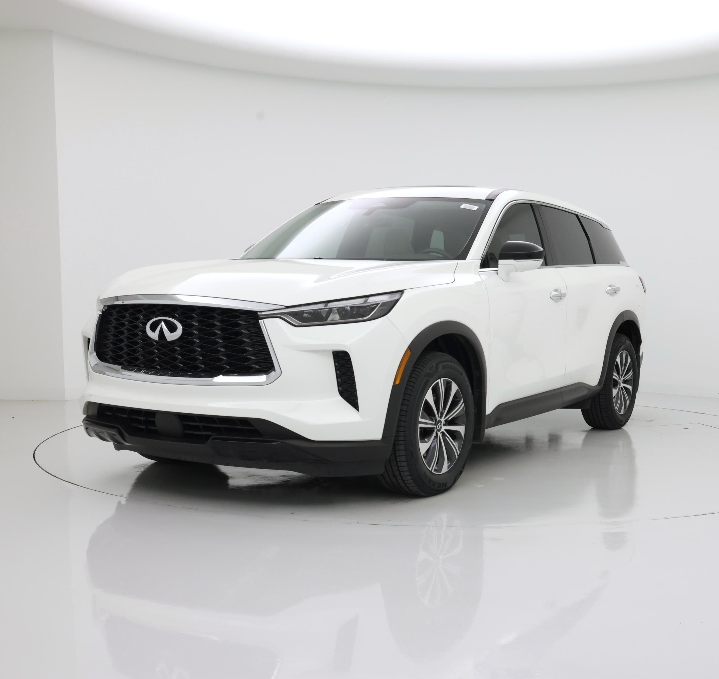 Thumbnail: 2023 INFINITI QX60 - 4