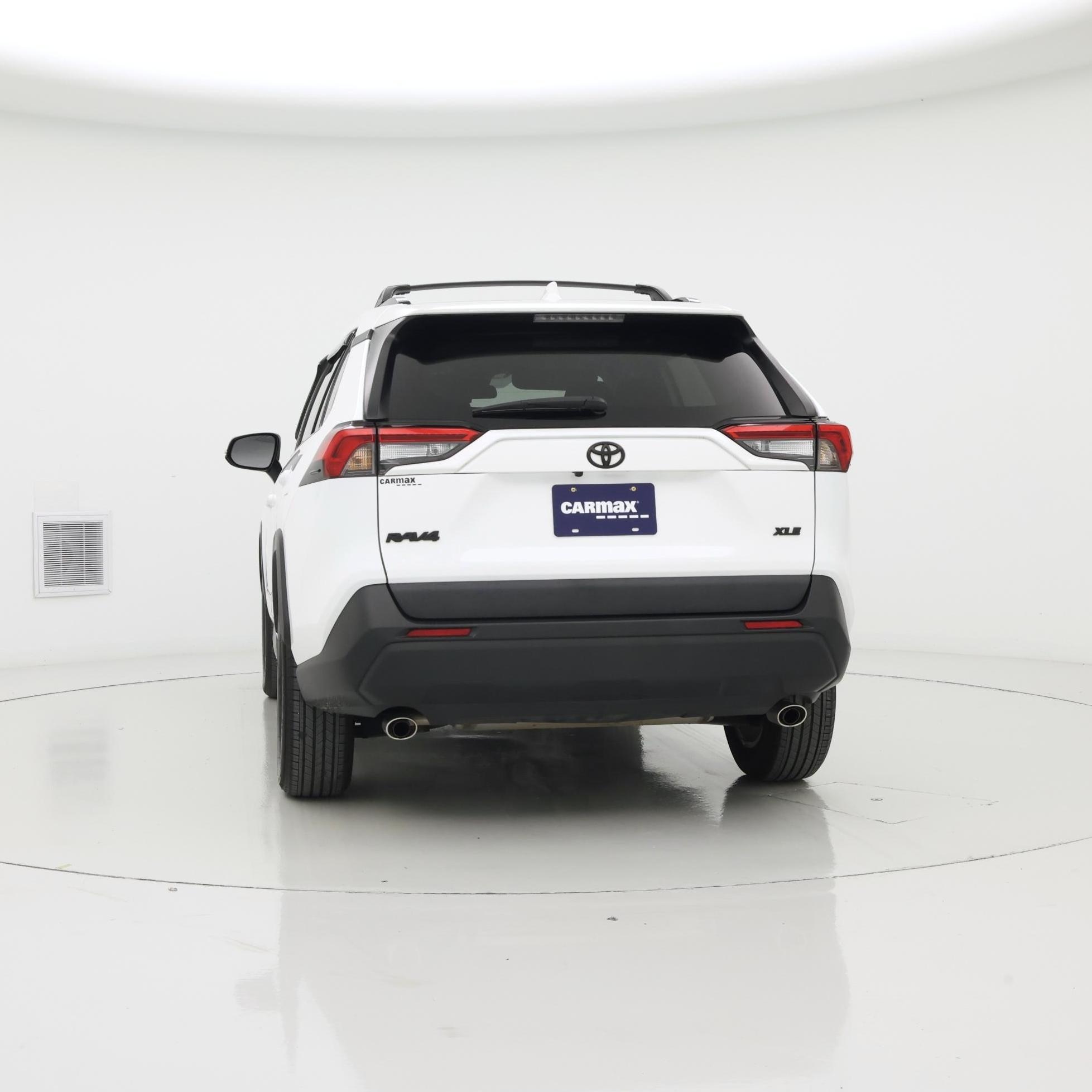 Thumbnail: 2023 Toyota RAV4 - 6