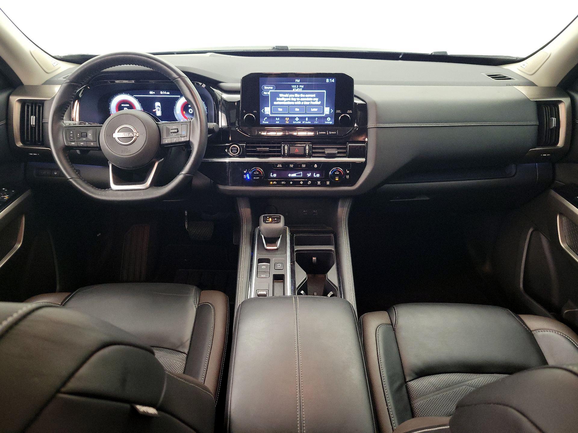 Thumbnail: 2023 Nissan Pathfinder - 9