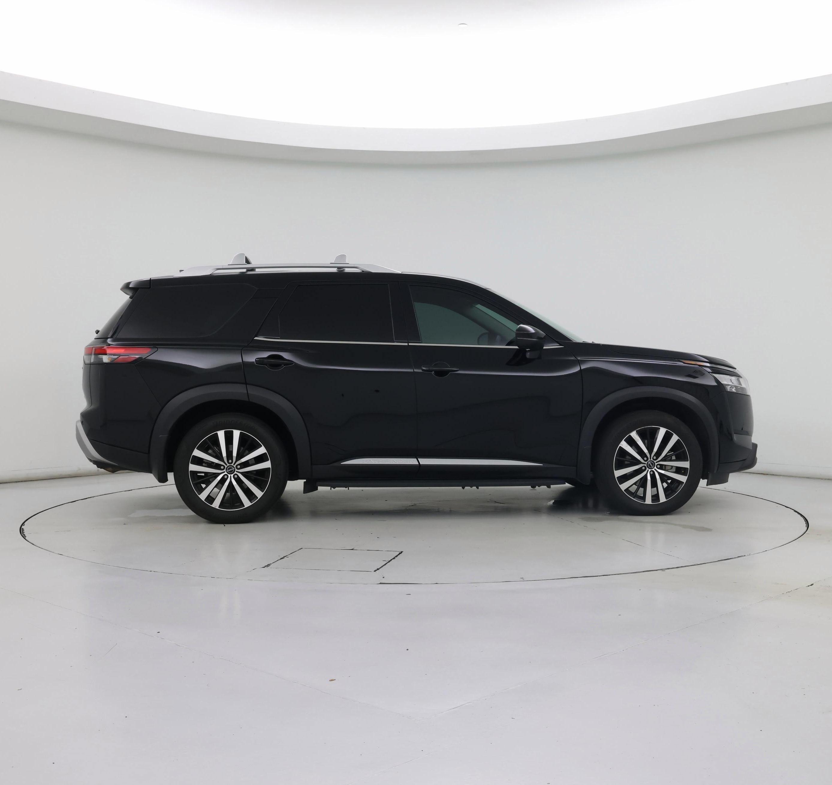 Thumbnail: 2023 Nissan Pathfinder - 7